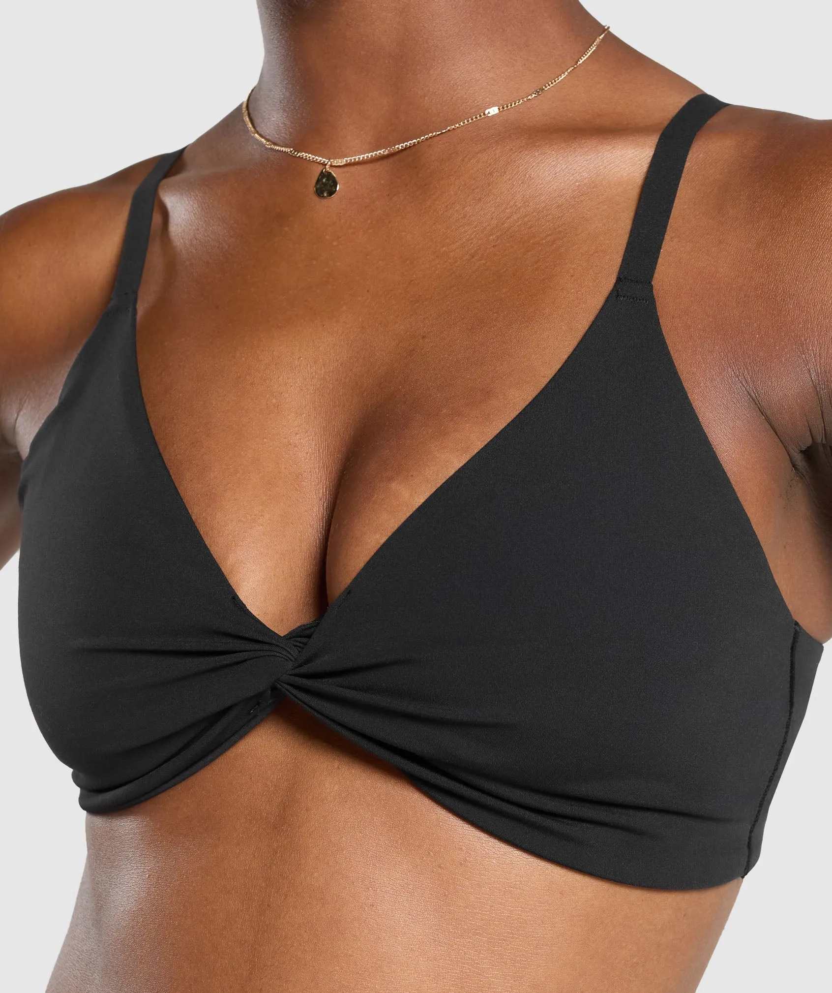 Gymshark Twist Front Bralette - Black sold by Gymshark product image thumbnail 5