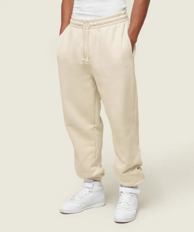 Gymshark everywear Relaxed Sweatpants - Oat White sold by Gymshark
