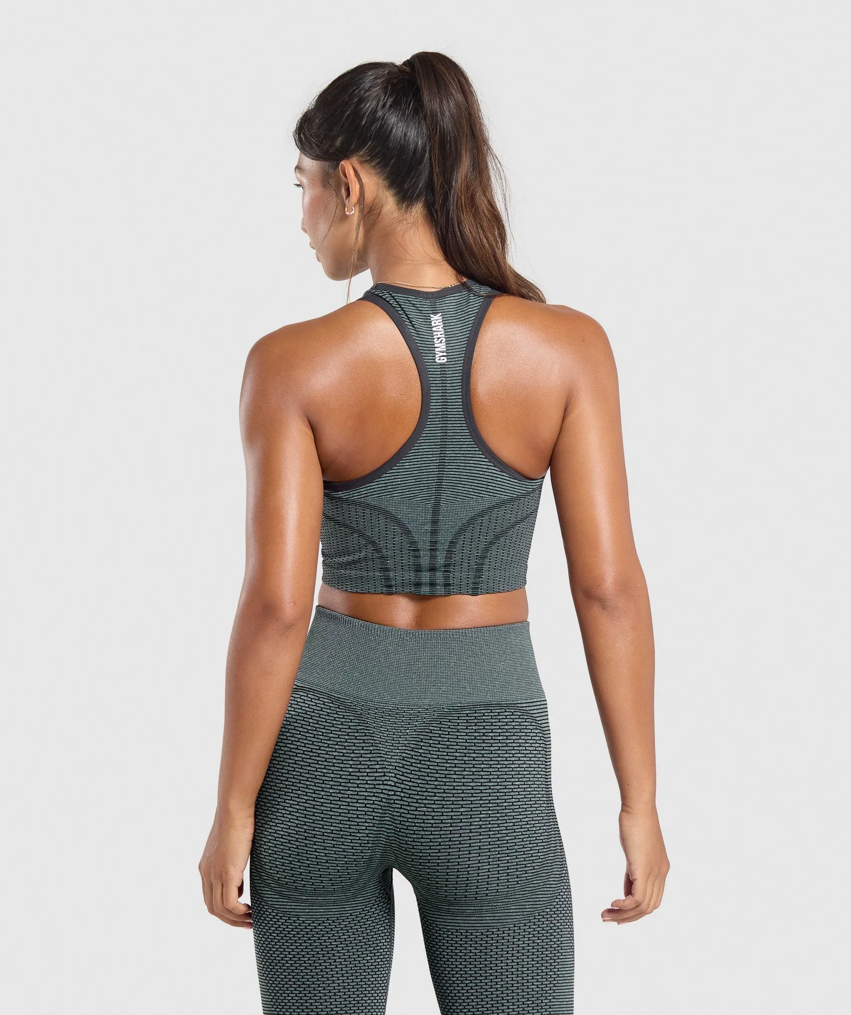 Gymshark Sport Seamless Cropped Tank - Victory Green/Discipline Green sold by Gymshark product image thumbnail 2