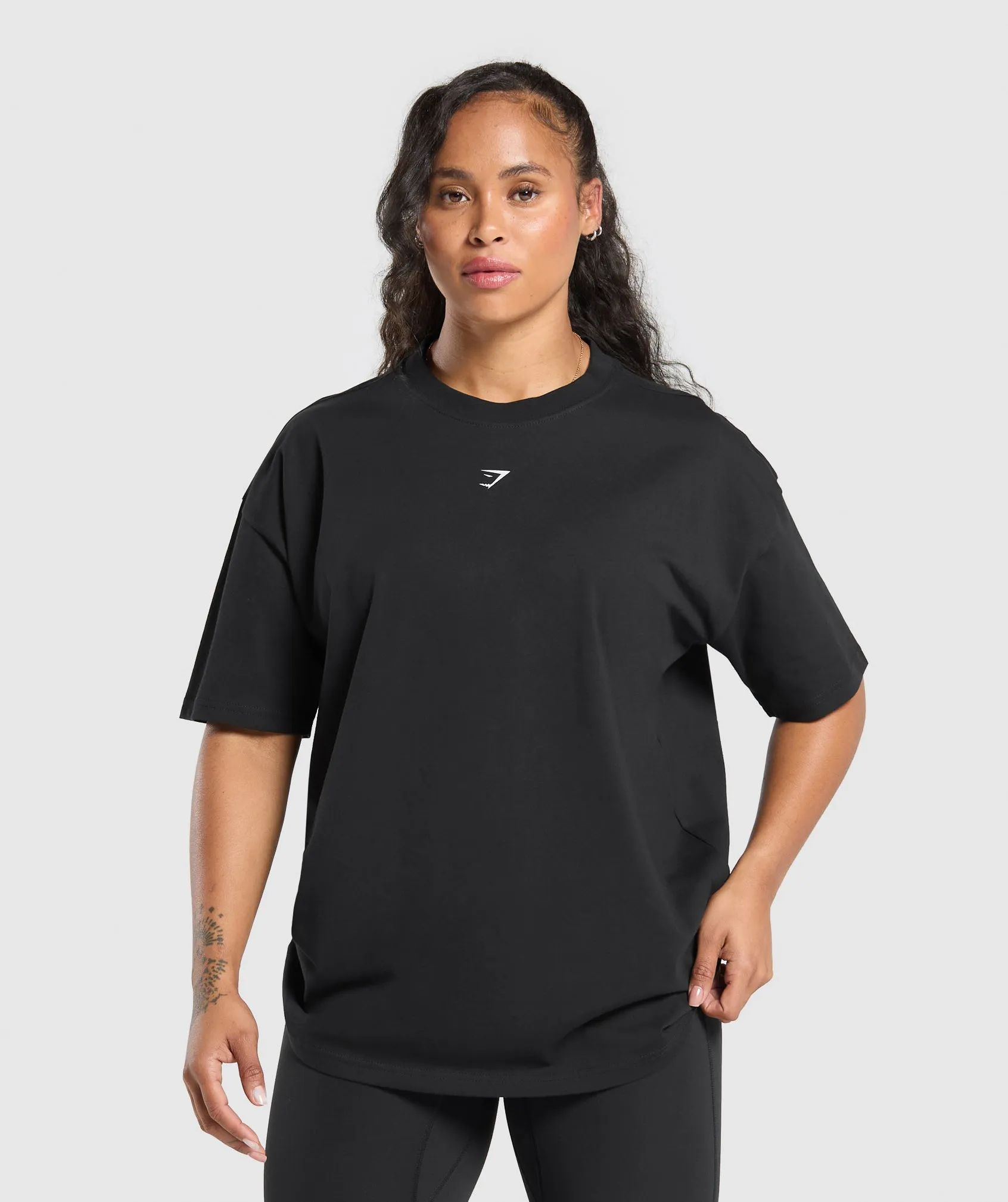 Gymshark Script Graphic Oversized T-Shirt - Black sold by Gymshark product image thumbnail 2
