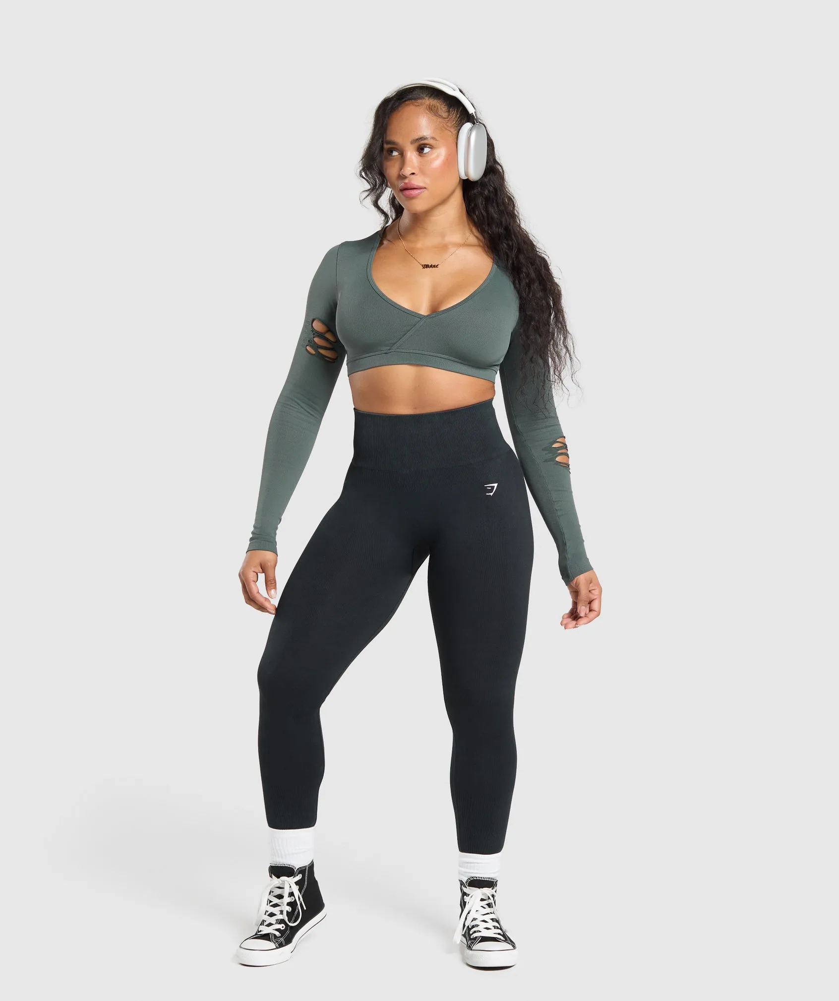 Gymshark Gains Seamless Distressed Super Crop Top - Teal sold by Gymshark product image thumbnail 4