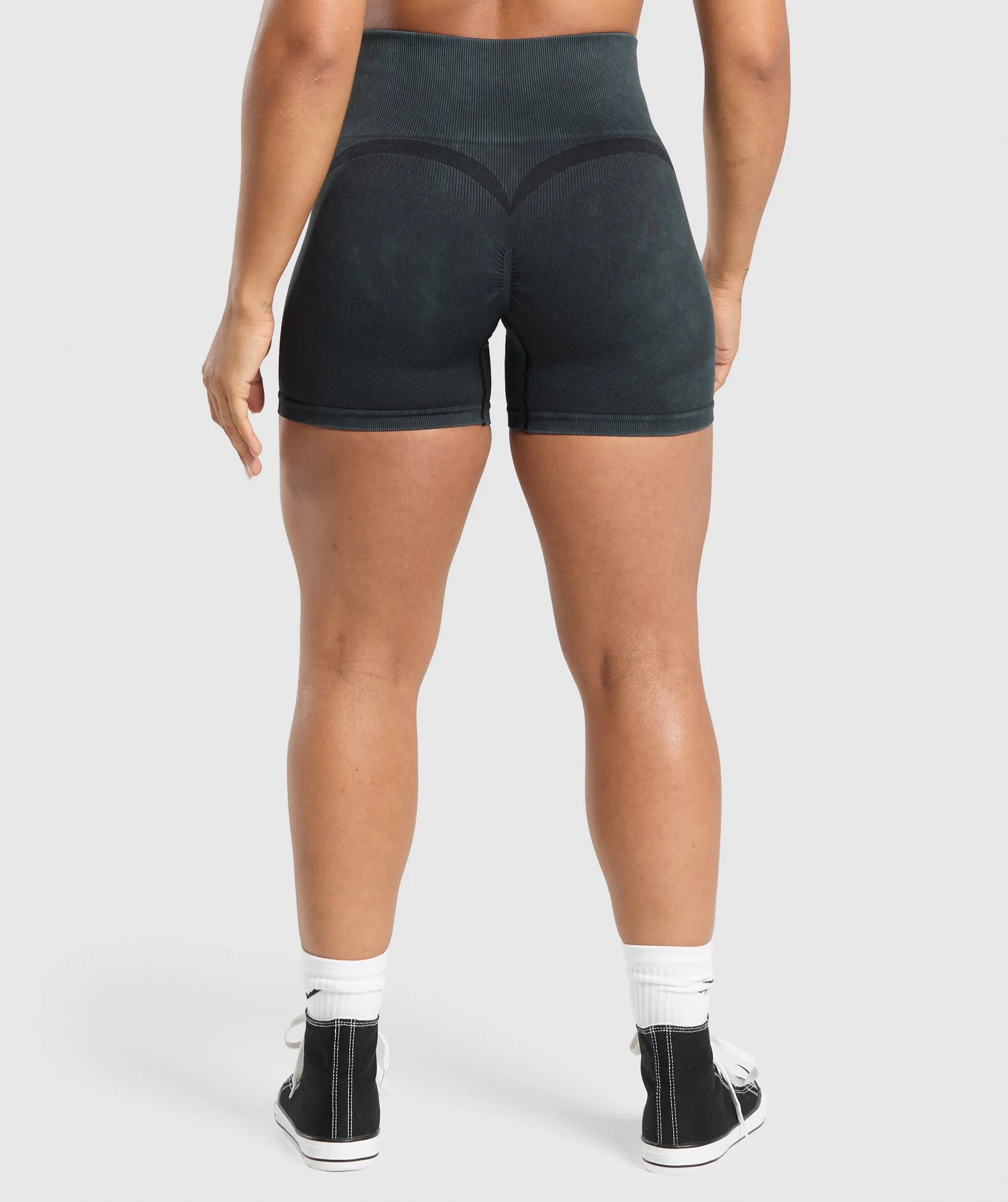Gymshark Gains Seamless Plain Shorts - Black sold by Gymshark product image thumbnail 2
