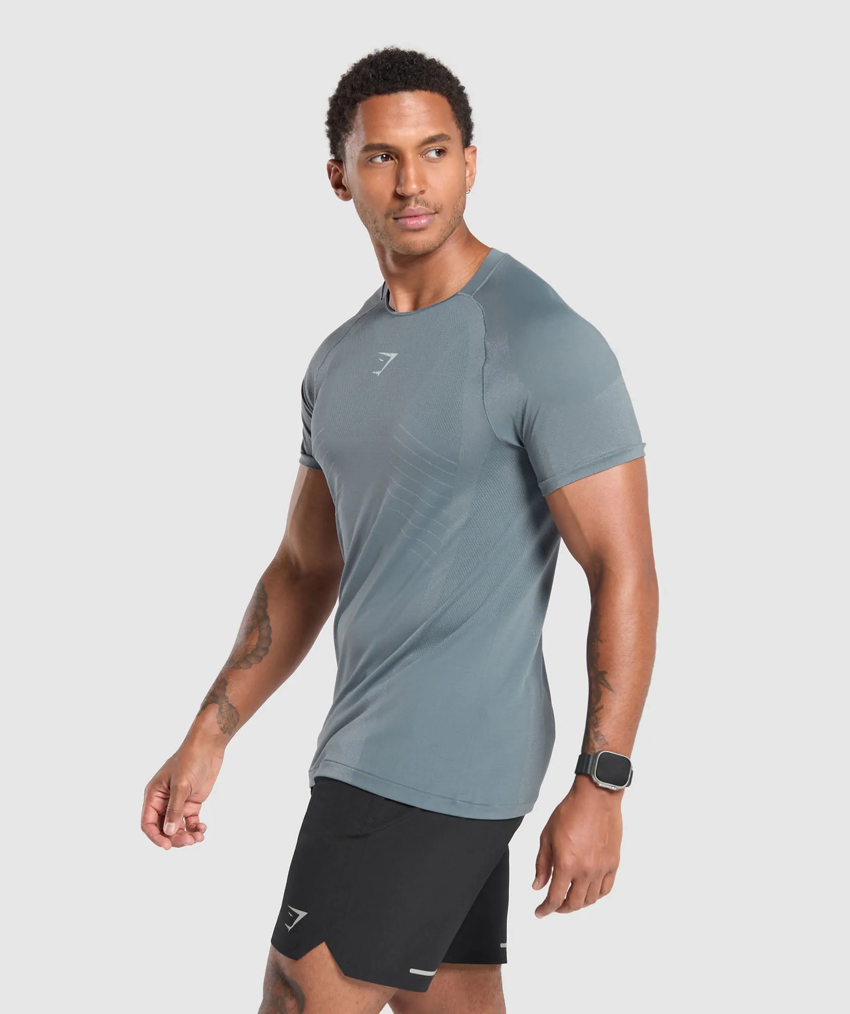 Gymshark Apex Seamless T-Shirt - Iron Blue/Cool Blue sold by Gymshark product image thumbnail 3