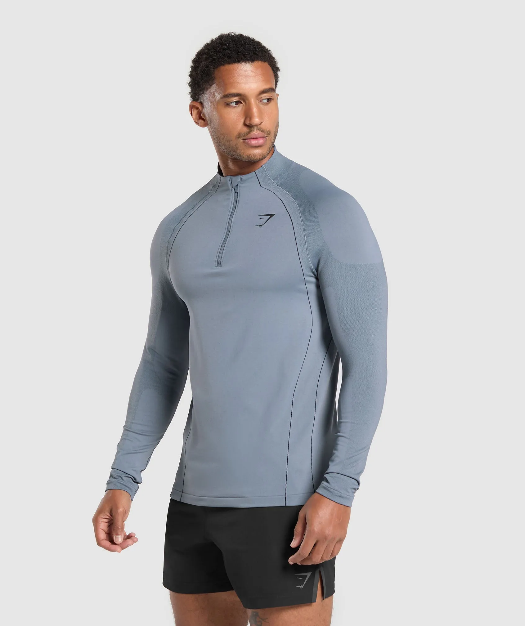 Gymshark Apex Seamless 1/4 Zip - Iron Blue/Black sold by Gymshark product image thumbnail 3