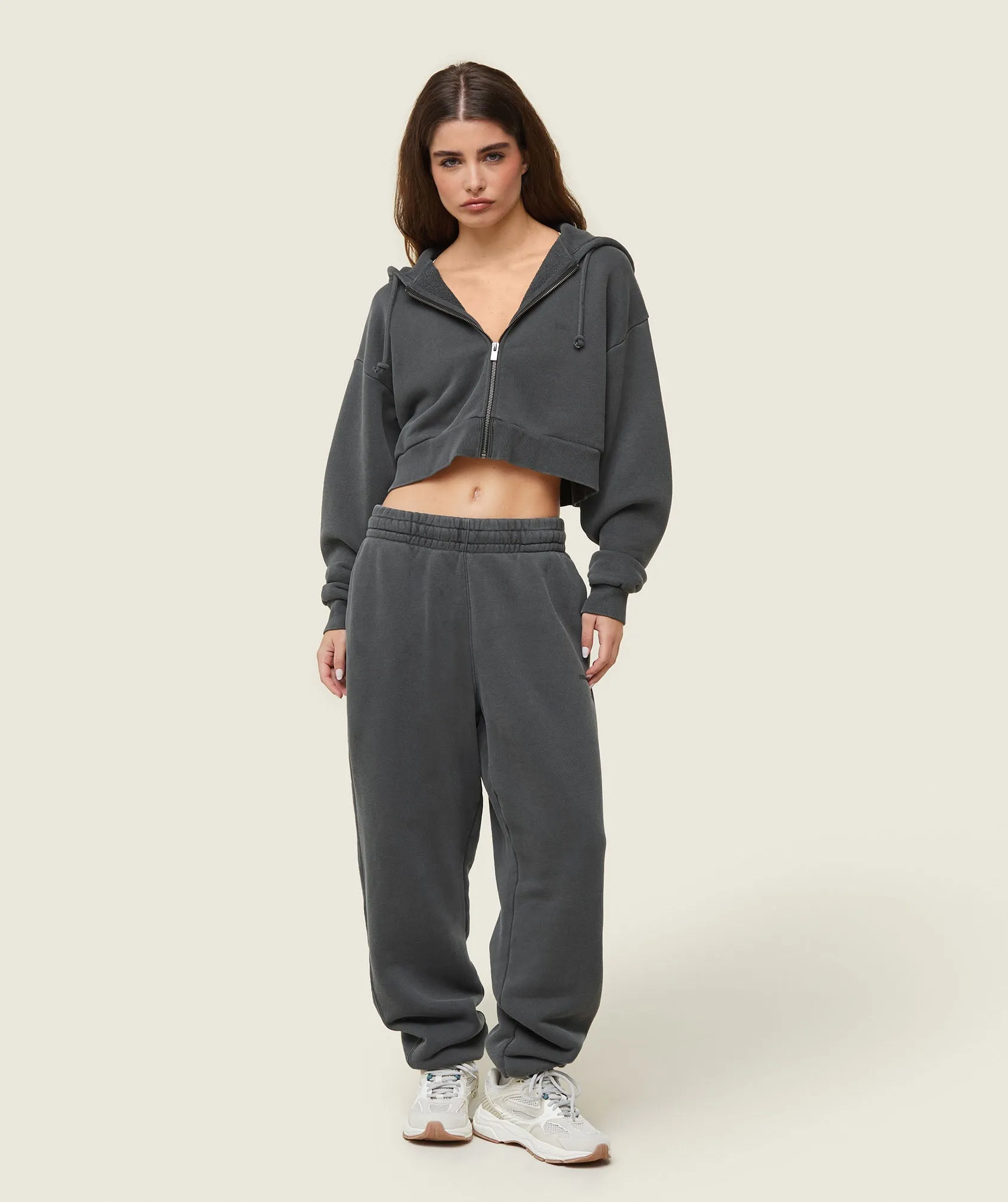 Gymshark everywear Cropped Zip Hoodie - Black sold by Gymshark product image thumbnail 4