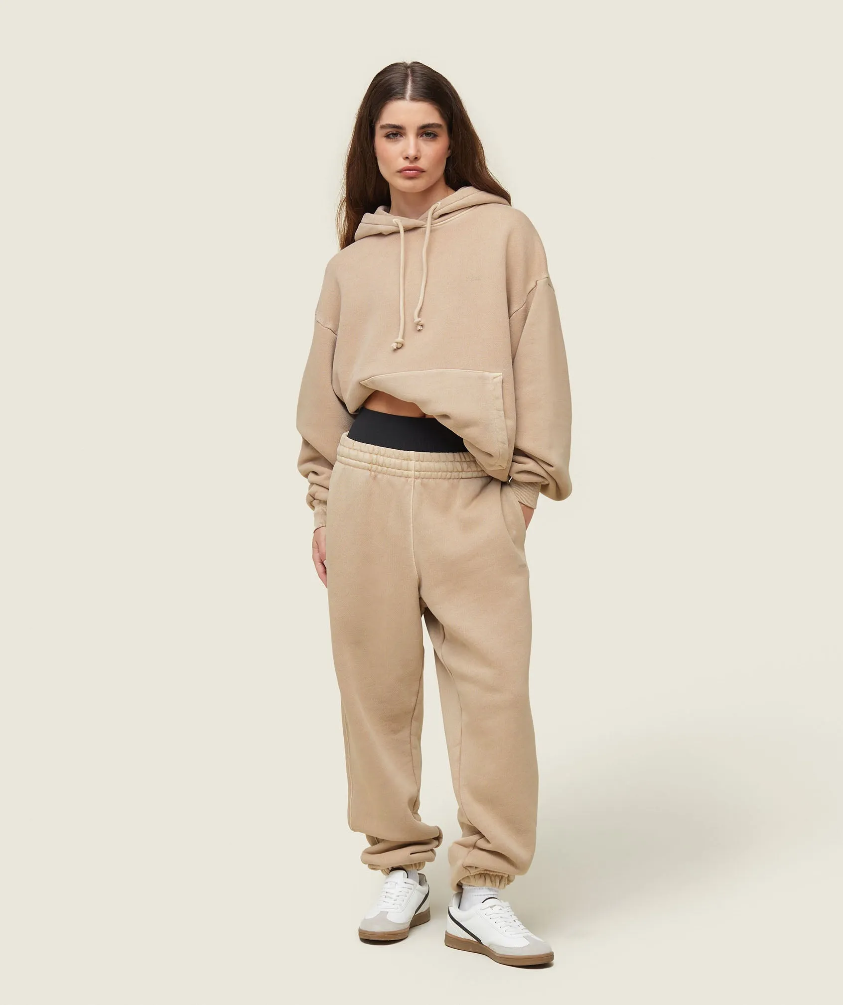 Gymshark everywear Relaxed Joggers - Deep Beige sold by Gymshark product image thumbnail 4