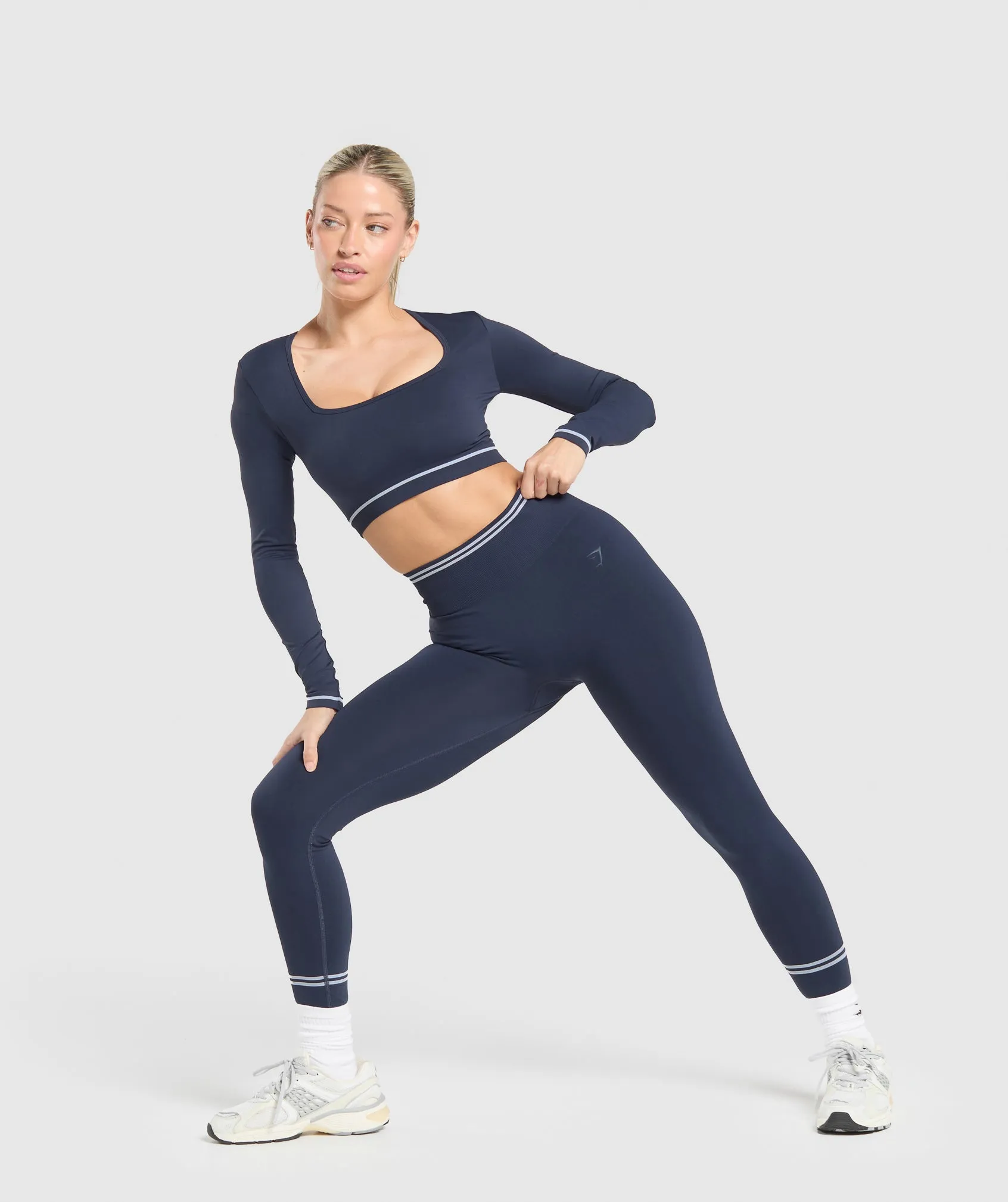 Gymshark Contrast Seamless Crop Top - Heavy Blue sold by Gymshark product image thumbnail 4