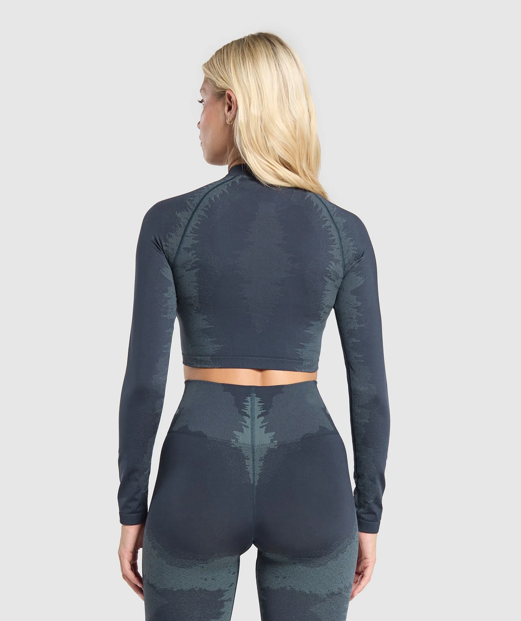 Gymshark Caged Seamless Long Sleeve Crop Top - Heavy Blue/Iron Blue sold by Gymshark product image thumbnail 2
