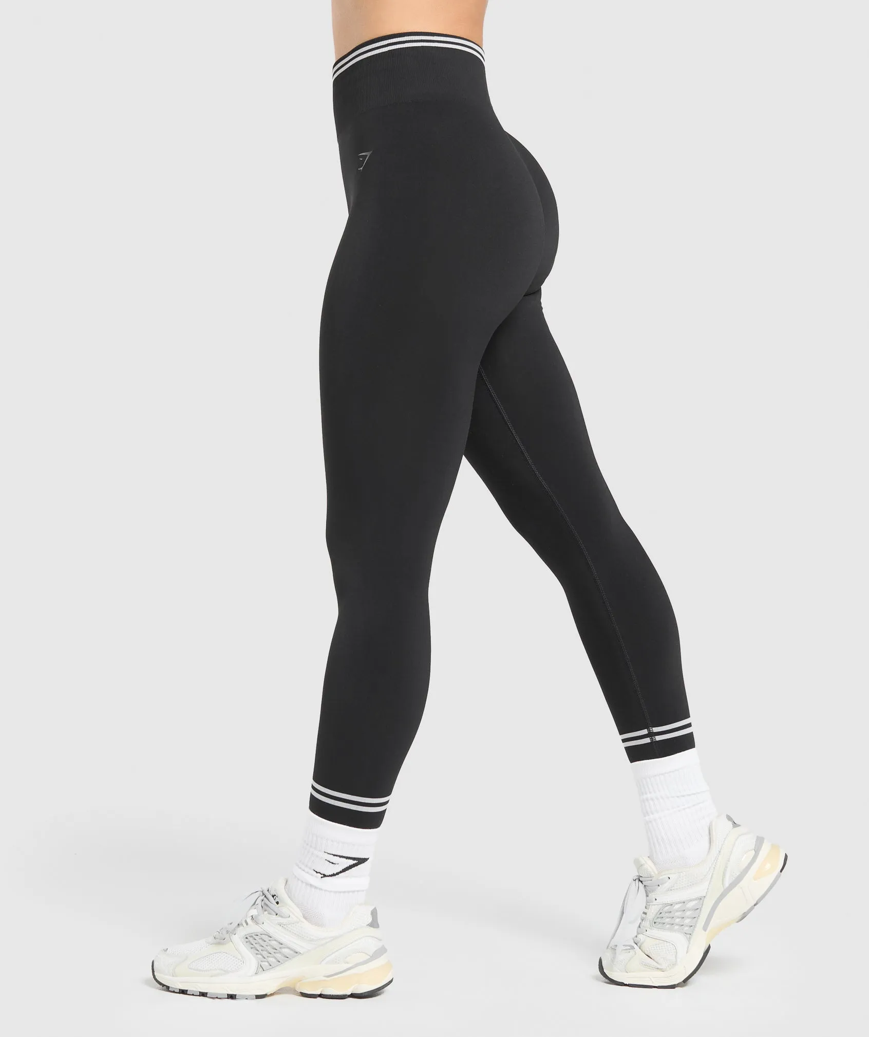 Gymshark Contrast Seamless Leggings - Black sold by Gymshark product image thumbnail 3