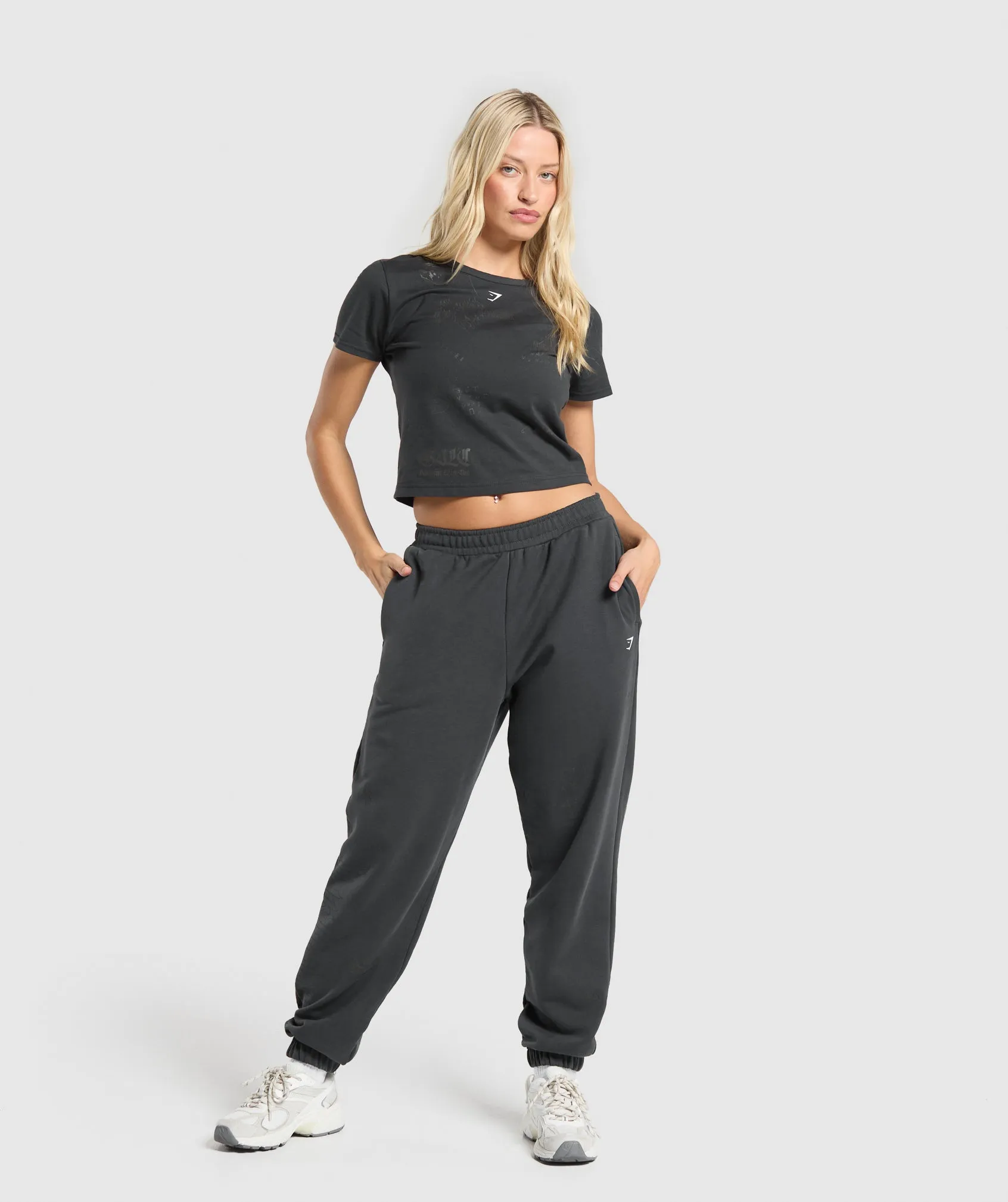 Gymshark Scribble Oversized Joggers - Asphalt Grey sold by Gymshark product image thumbnail 3