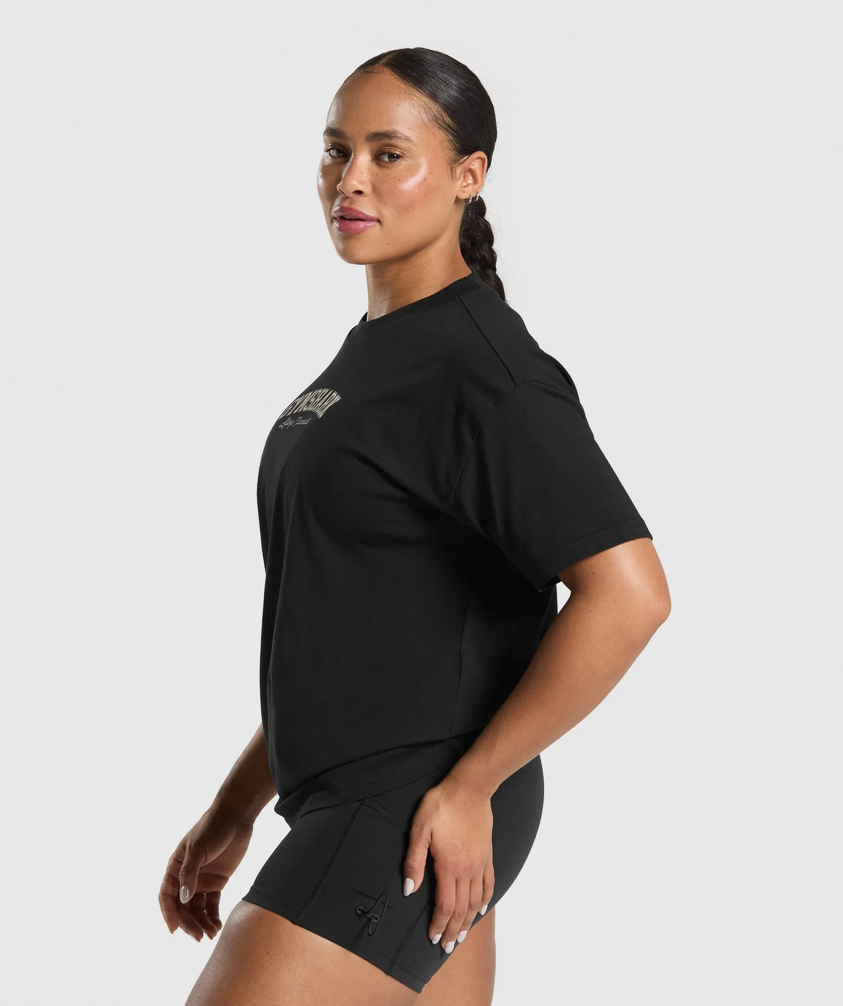 Gymshark Lifting Essentials Graphic Oversized T-Shirt - Black sold by Gymshark product image thumbnail 3
