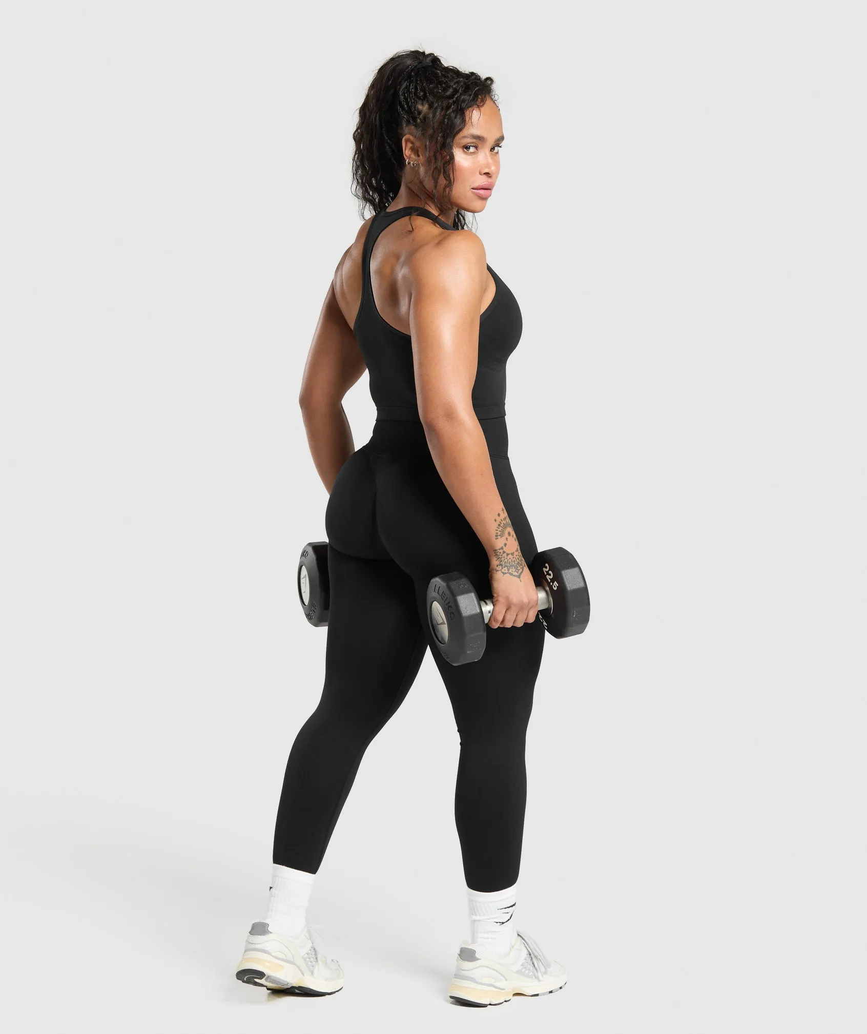 Gymshark Lift Seamless Midi Tank With Shelf - Black/Black Marl sold by Gymshark product image thumbnail 3