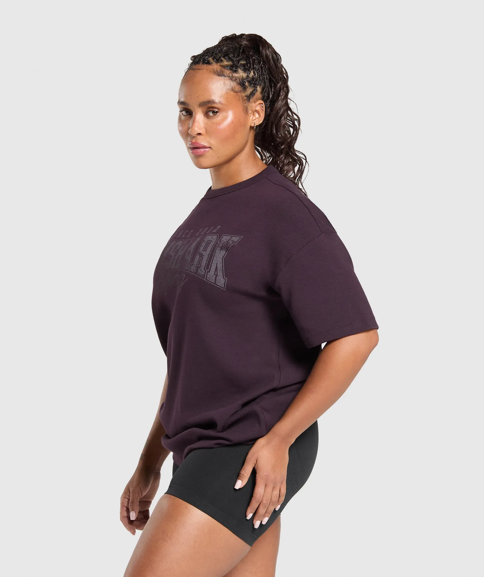Gymshark Gymshark Lifting Oversized Pump Cover - Plum Brown sold by Gymshark product image thumbnail 3