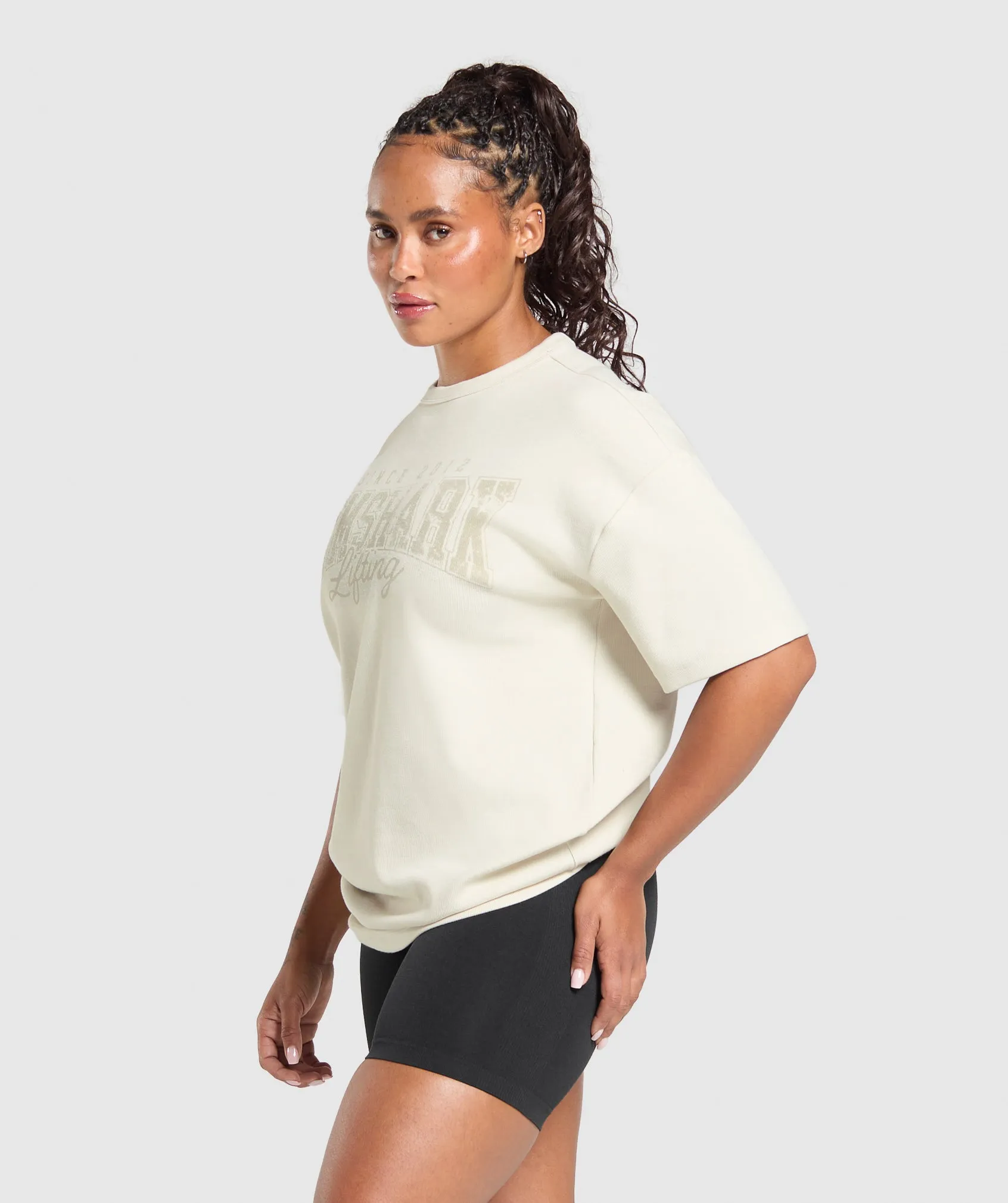 Gymshark Gymshark Lifting Oversized Pump Cover - Oat White sold by Gymshark product image thumbnail 3