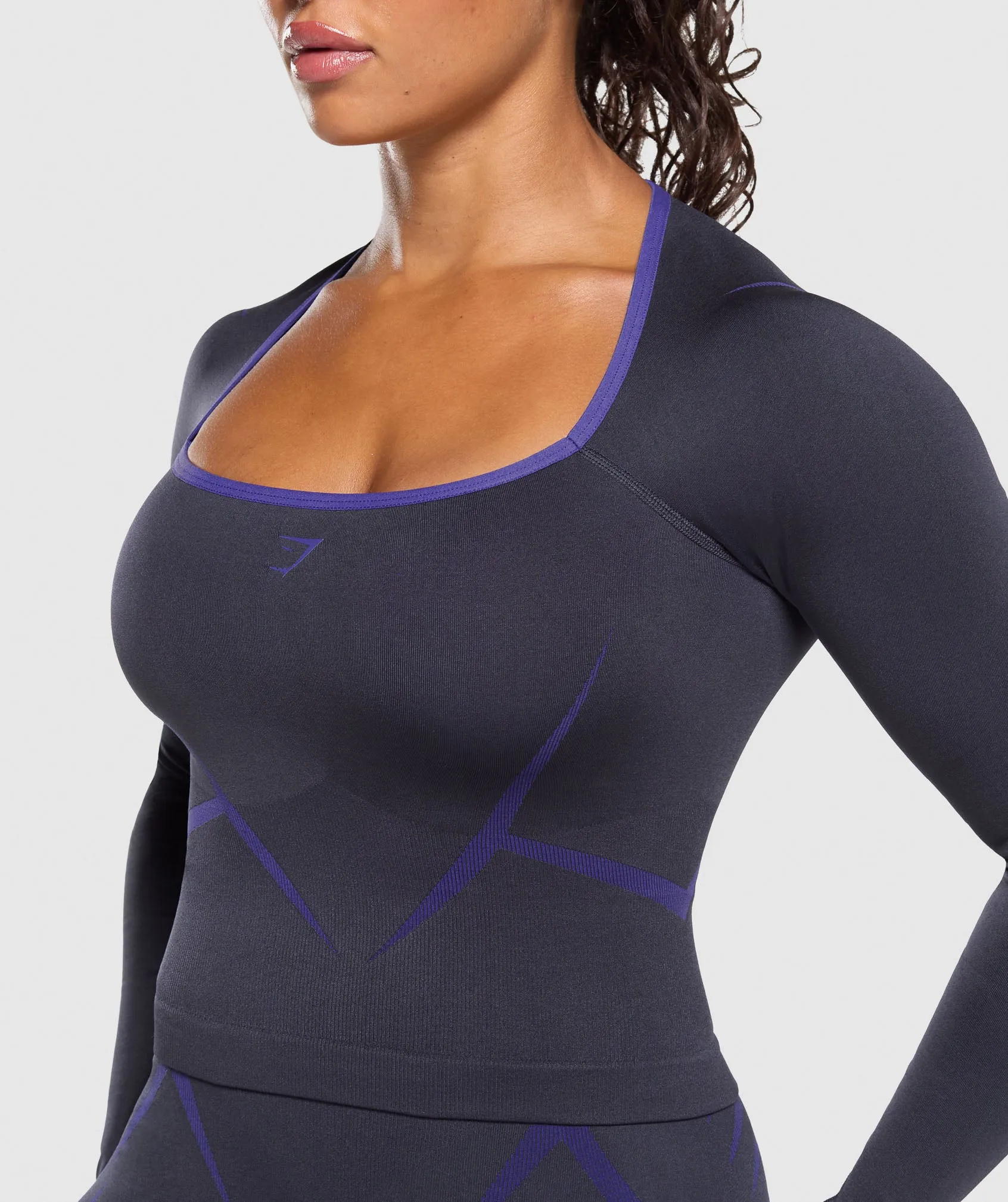 Gymshark Apex Lift Seamless Long Sleeve Crop Top - Heavy Blue/Cobalt Purple sold by Gymshark product image thumbnail 5