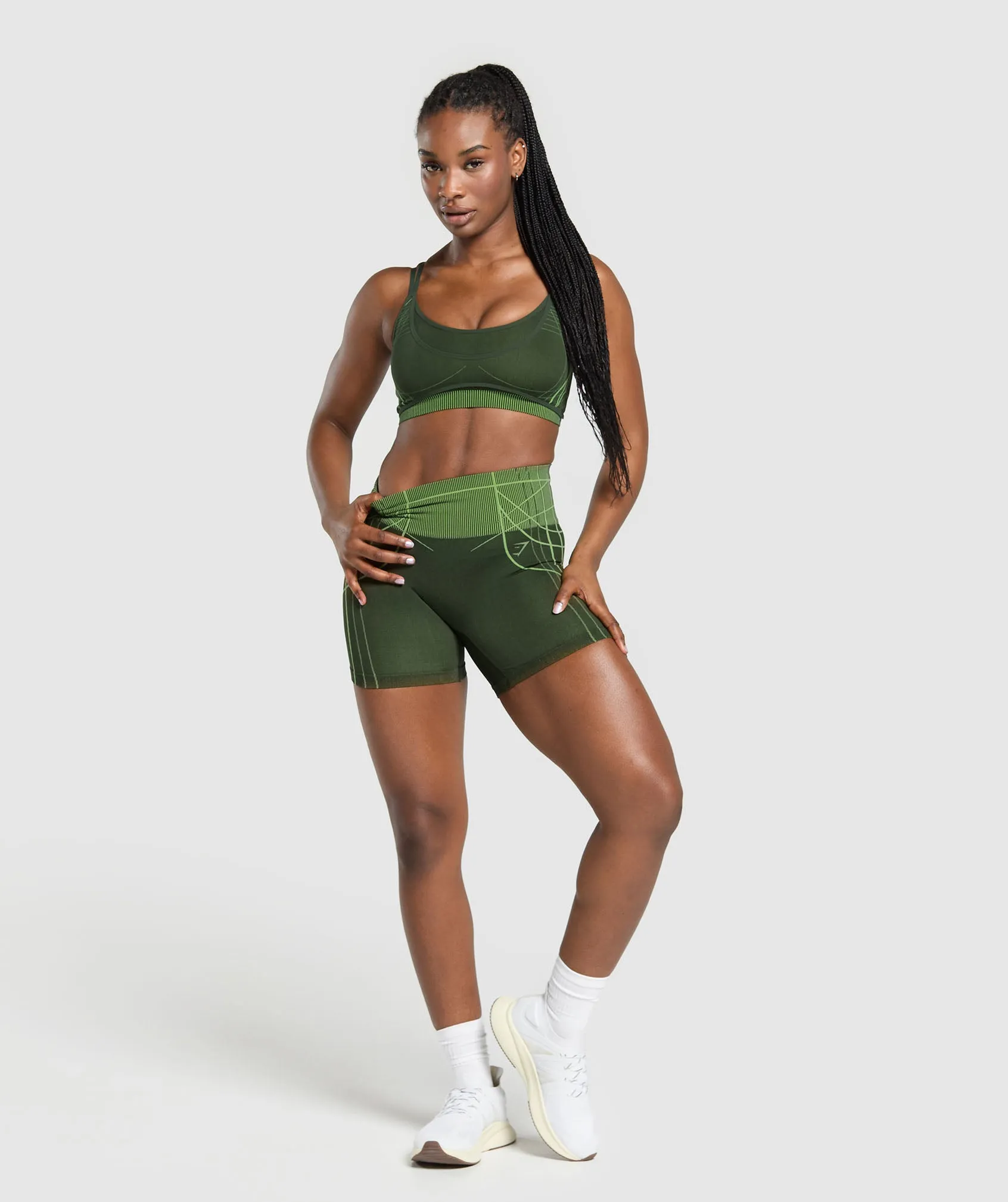 Gymshark Apex Seamless Shorts - Trail Green/Energy Gelato Green sold by Gymshark product image thumbnail 4