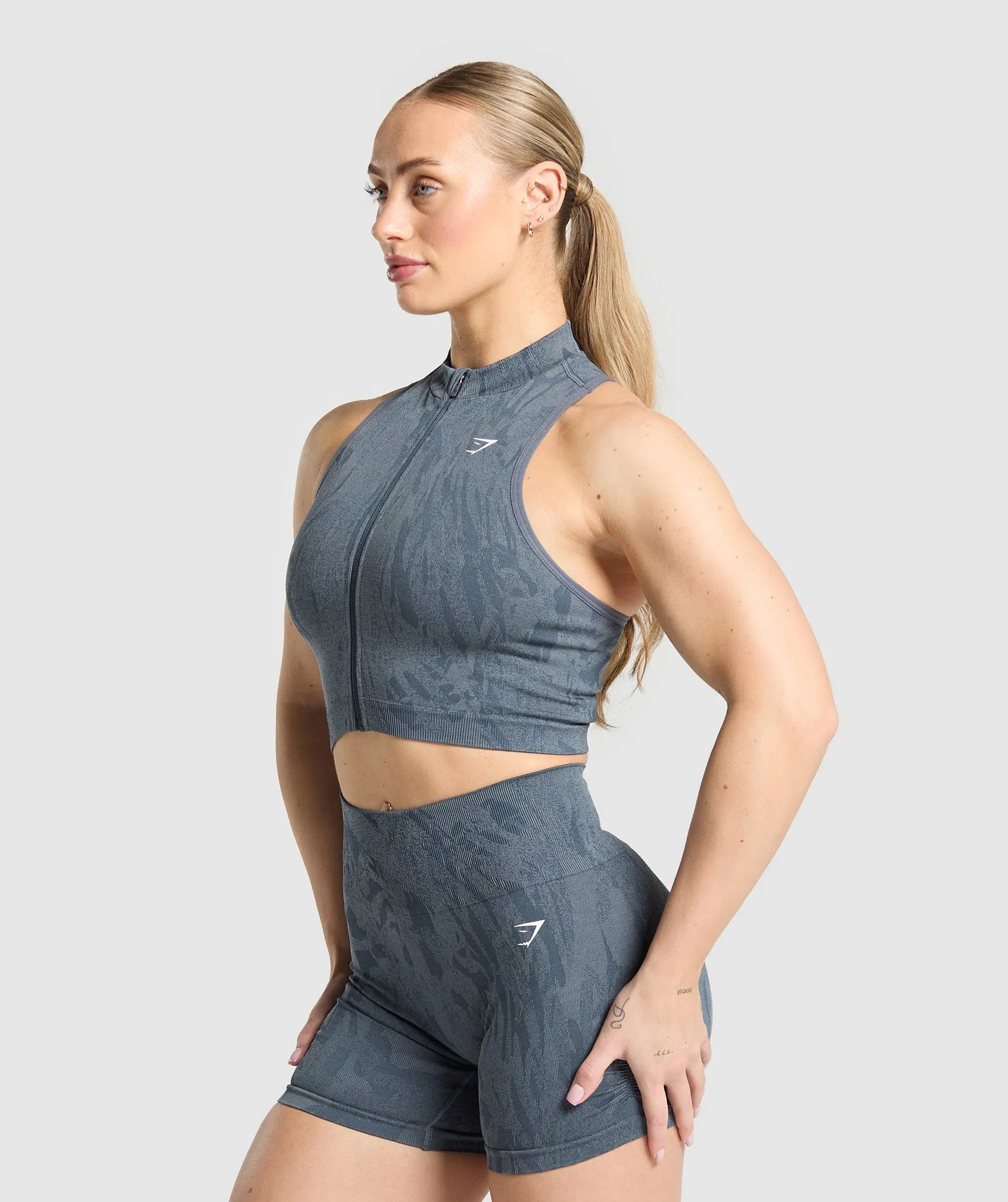 Gymshark Adapt Camo Seamless Zip Up Crop Top - Titanium Blue/Denim Grey sold by Gymshark product image thumbnail 3