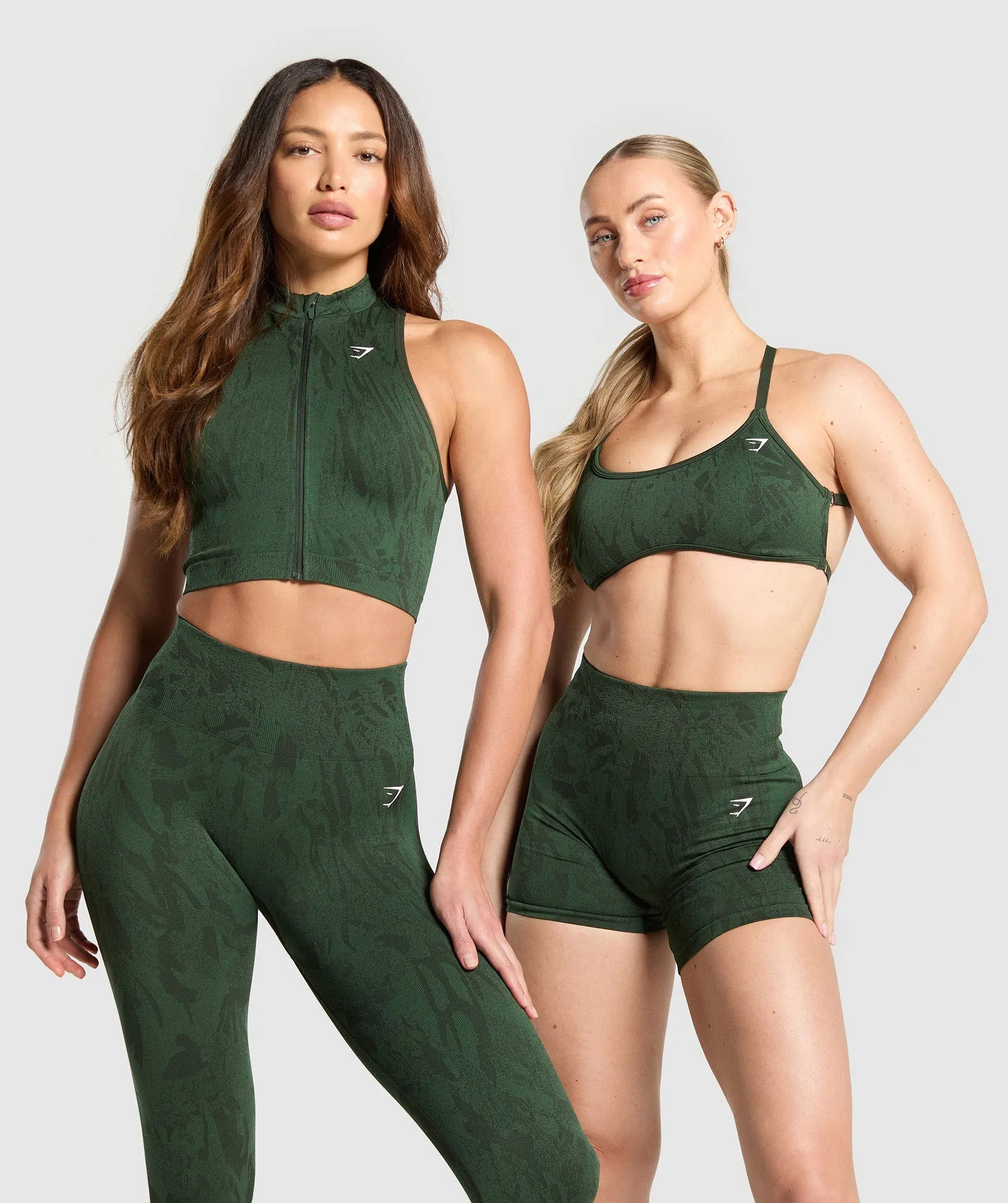 Gymshark Adapt Camo Seamless Zip Up Crop Top - Trail Green/Classic Green sold by Gymshark product image thumbnail 5