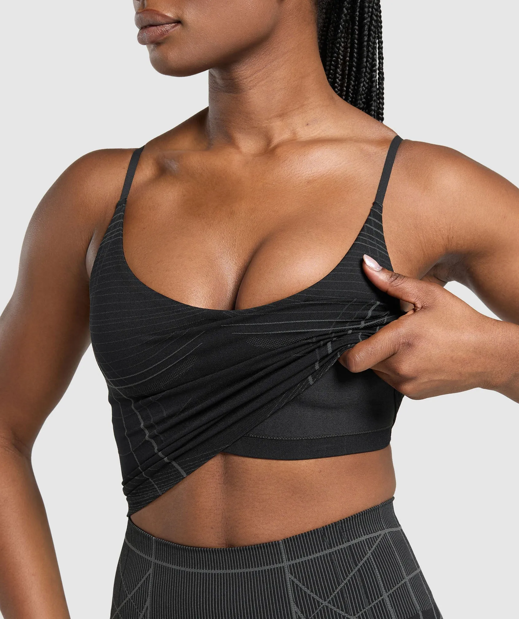 Gymshark Apex Seamless Midi Tank With Shelf - Black/Graphite Grey sold by Gymshark product image thumbnail 5
