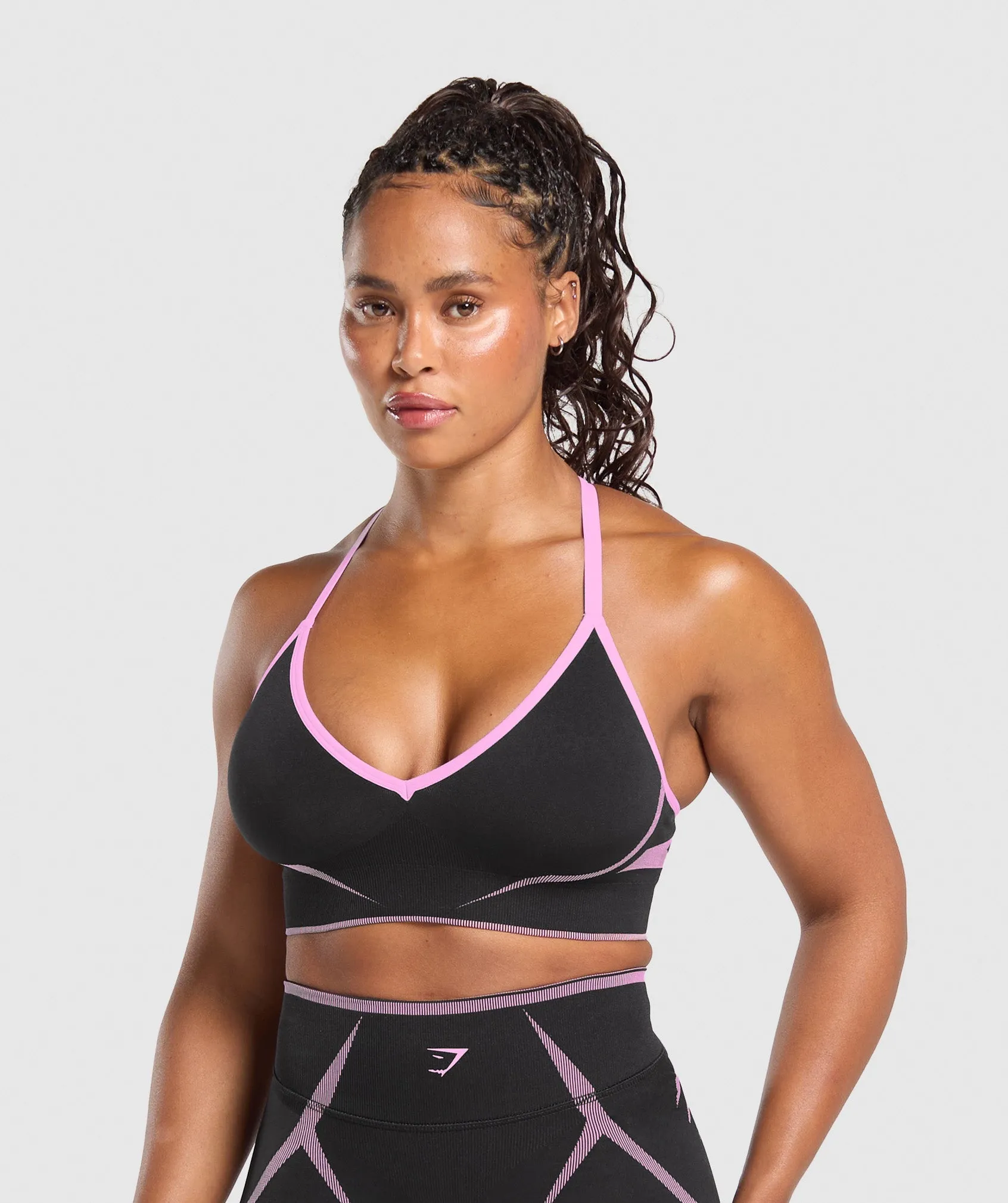 Gymshark Apex Lift Seamless Sports Bra - Darkest Purple/Sour Pink sold by Gymshark