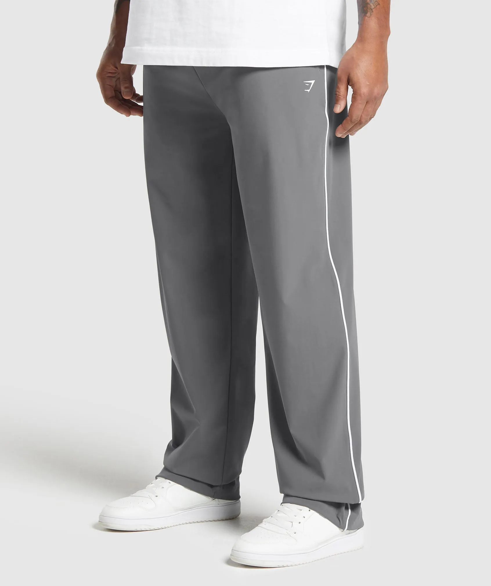 Gymshark Contrast Straight Leg Pant - Pitch Grey sold by Gymshark