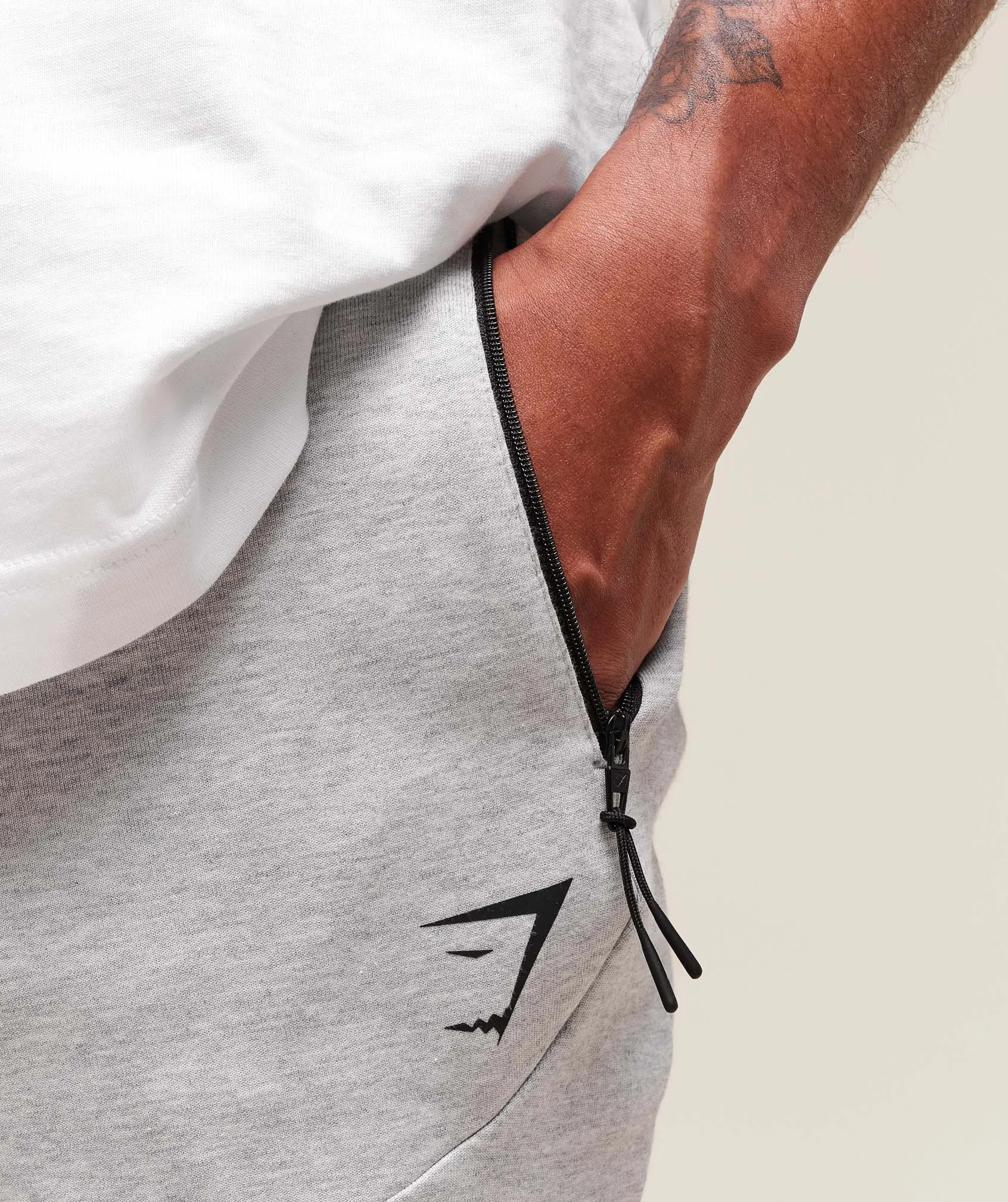 Gymshark Interlock Tech 6" Shorts - Light Grey Core Marl sold by Gymshark product image thumbnail 4