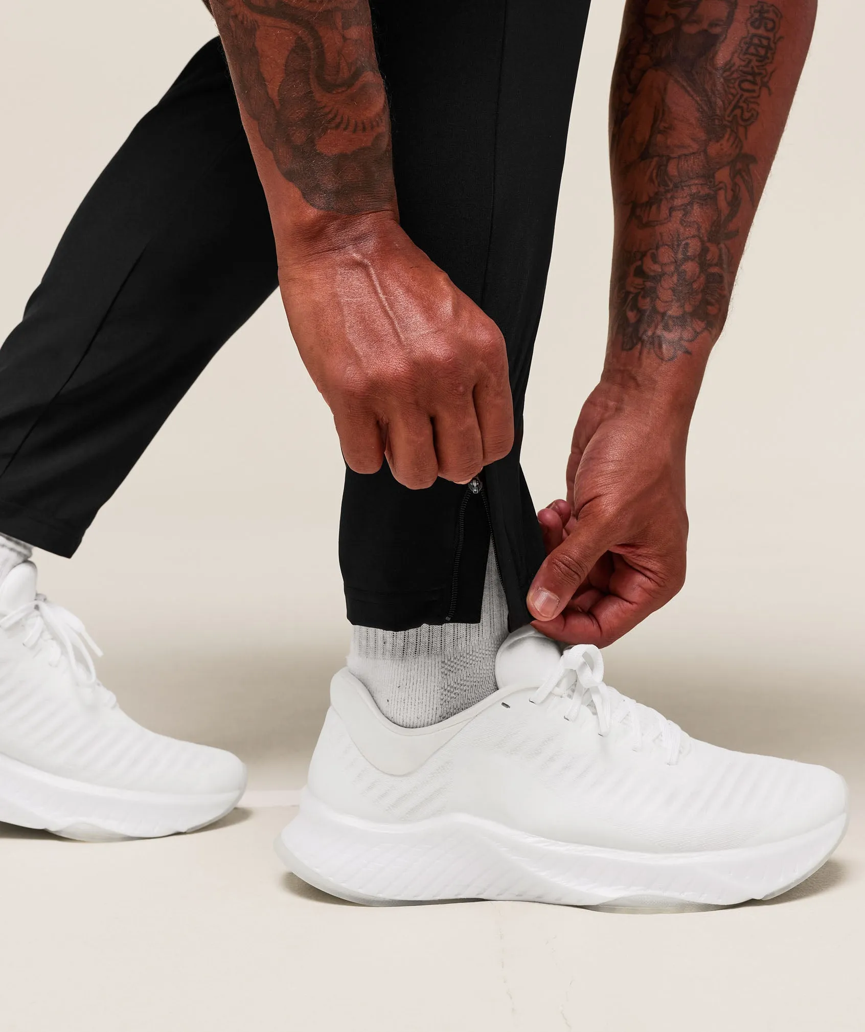 Gymshark Hybrid Athlete Woven Joggers - Black sold by Gymshark product image thumbnail 5