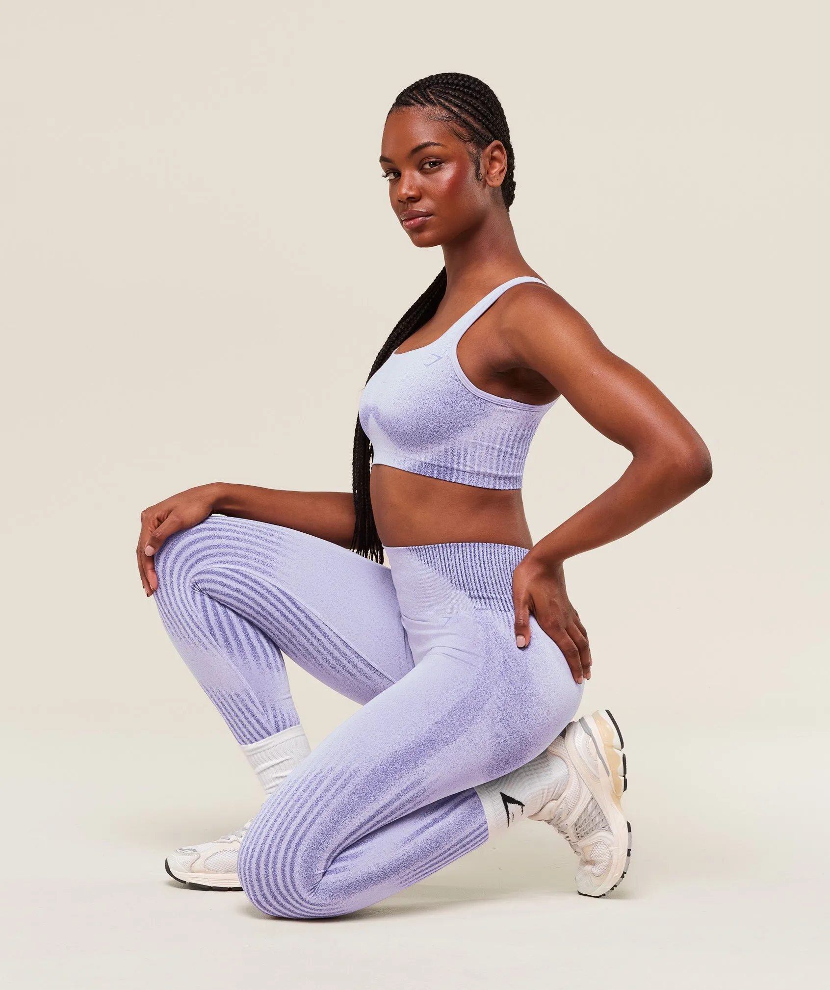 Gymshark Diffuse Seamless Sports Bra - Fresh Lilac/Cobalt Purple sold by Gymshark product image thumbnail 3