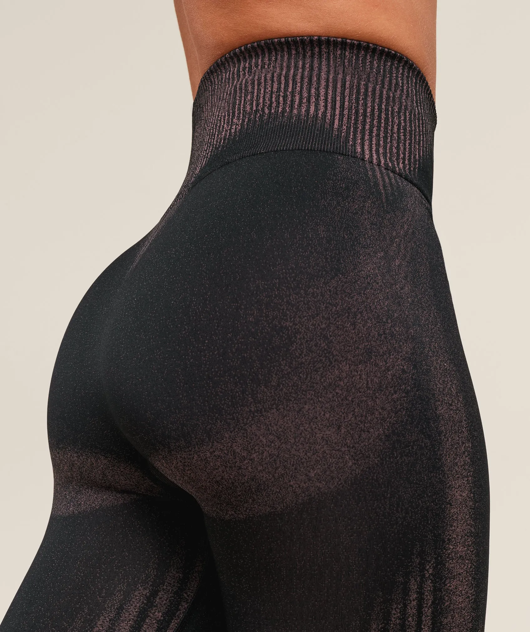 Gymshark Diffuse Seamless Leggings - Black/Calm Pink sold by Gymshark product image thumbnail 5