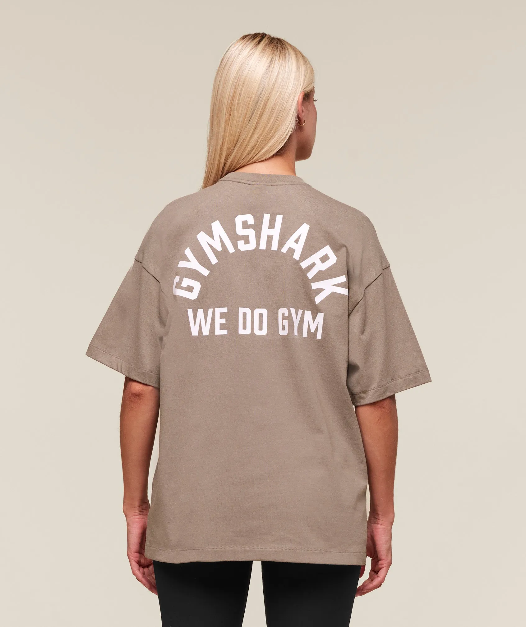 Gymshark We Do Gym Graphic Oversized T-Shirt - Lifestyle Brown sold by Gymshark