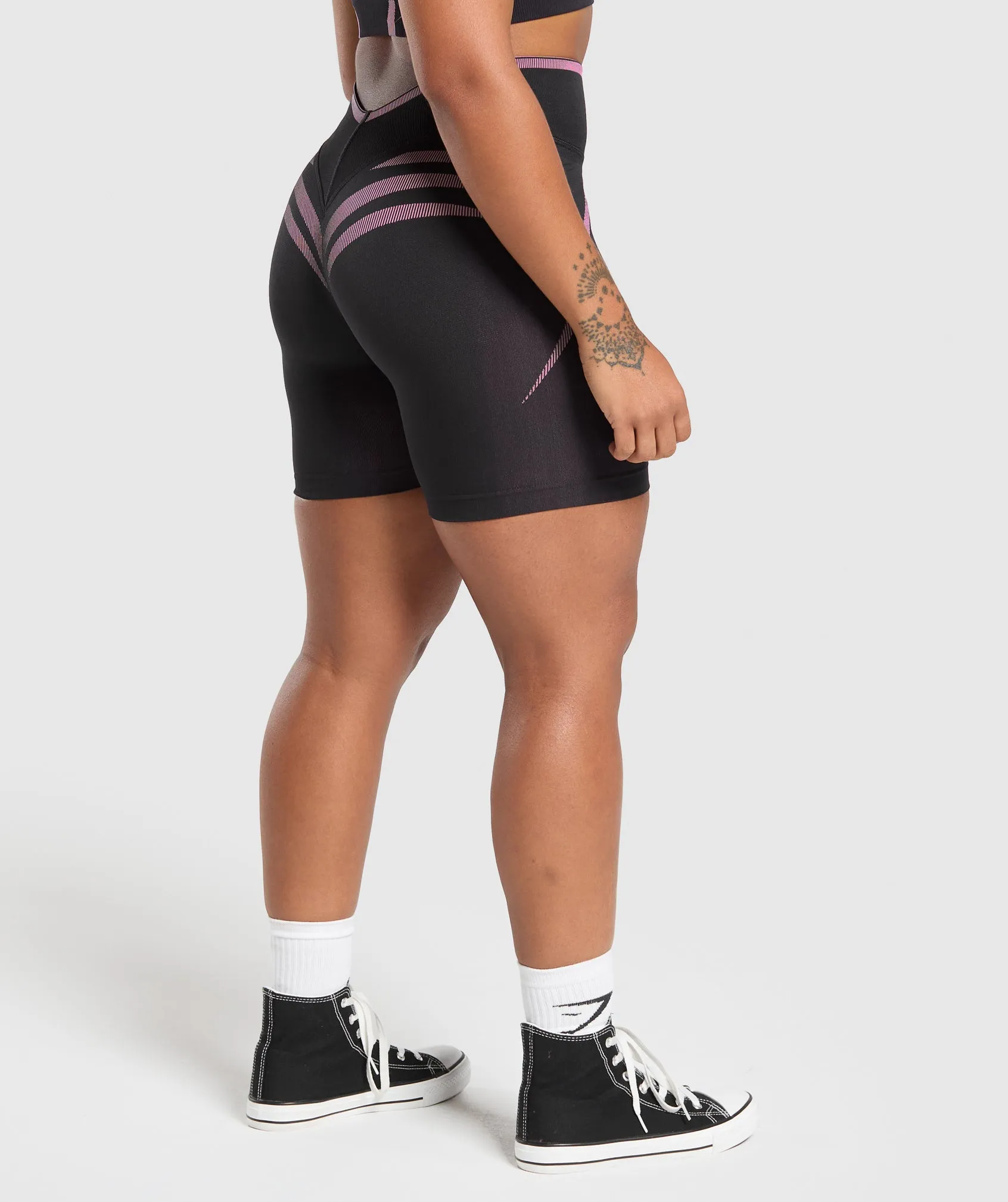 Gymshark Apex Lift Seamless Shorts - Darkest Purple/Sour Pink sold by Gymshark product image thumbnail 2