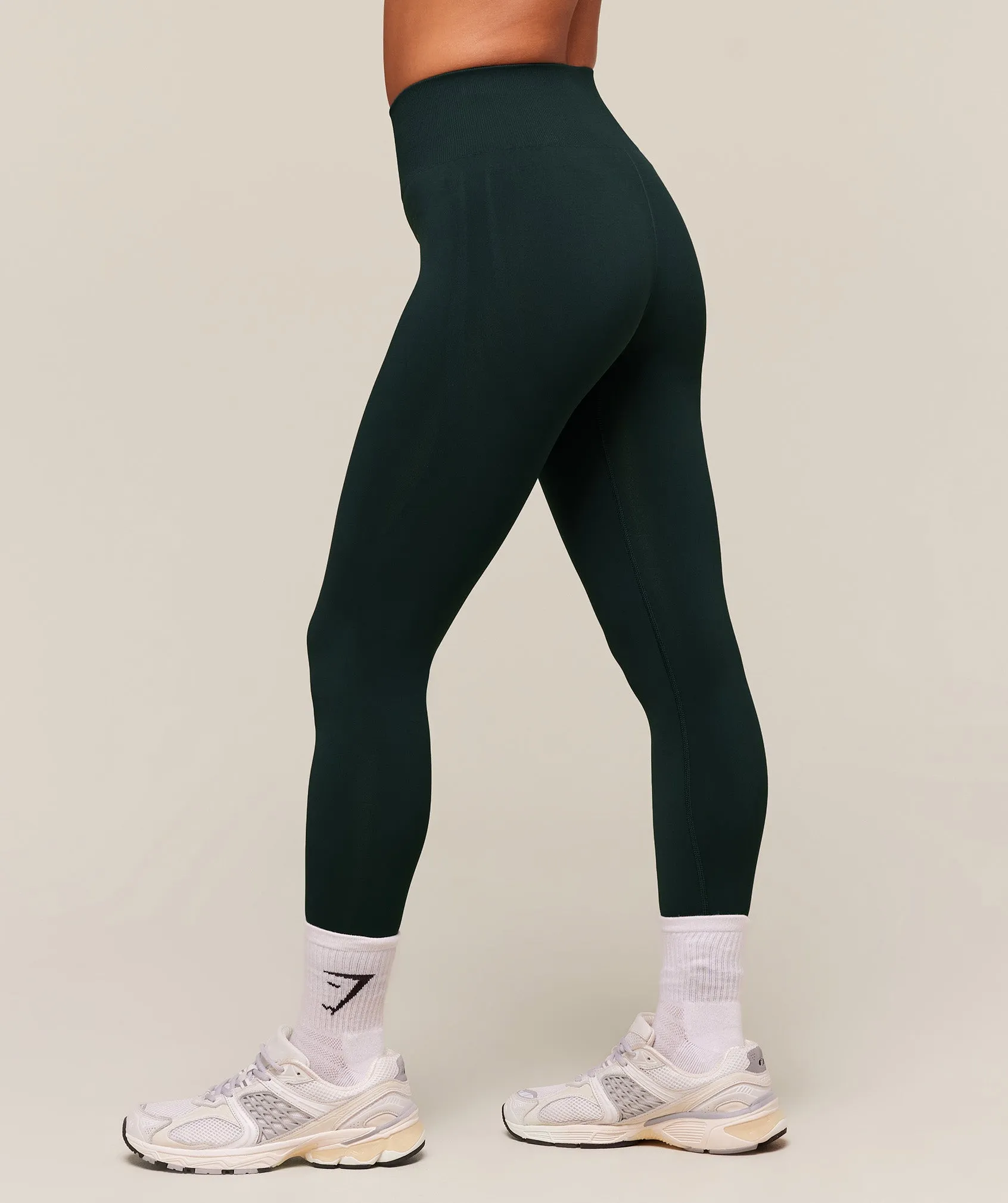 Gymshark Everyday Seamless Graphic Leggings - Darkest Teal sold by Gymshark product image thumbnail 4