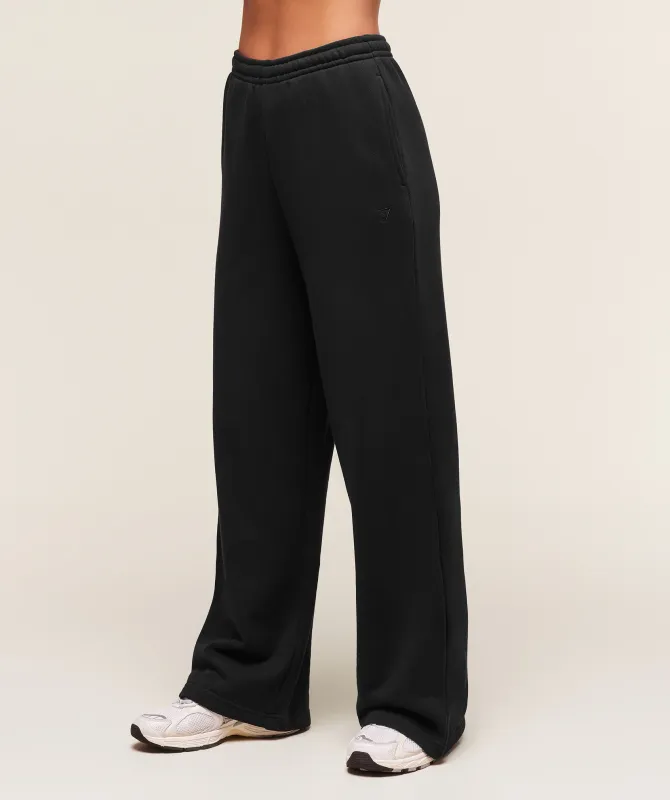 Gymshark Rest Day Sweats 2.0 Wide Leg Jogger - Black sold by Gymshark