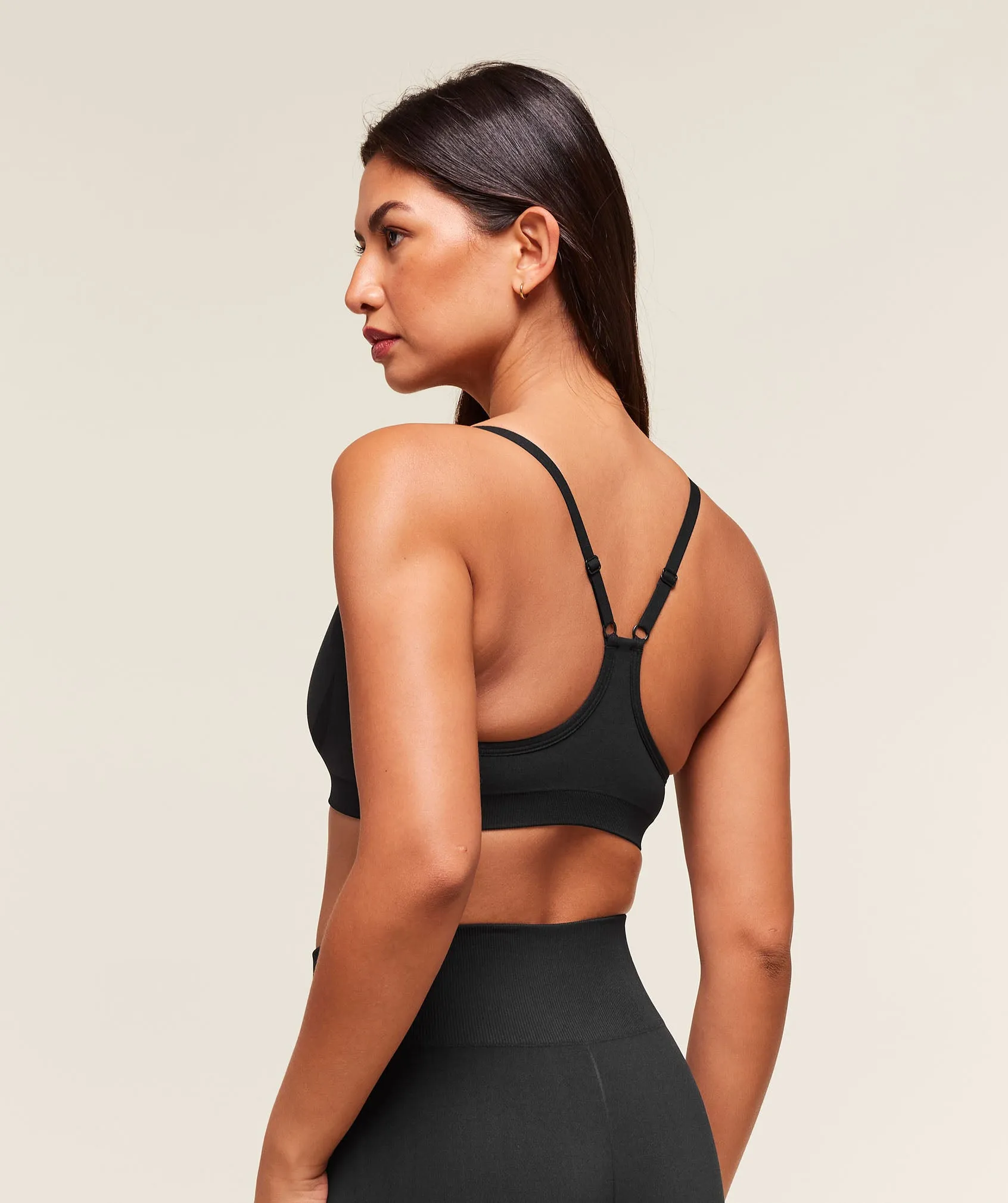Gymshark Everyday Seamless Racerback Sports Bra - Black sold by Gymshark product image thumbnail 2