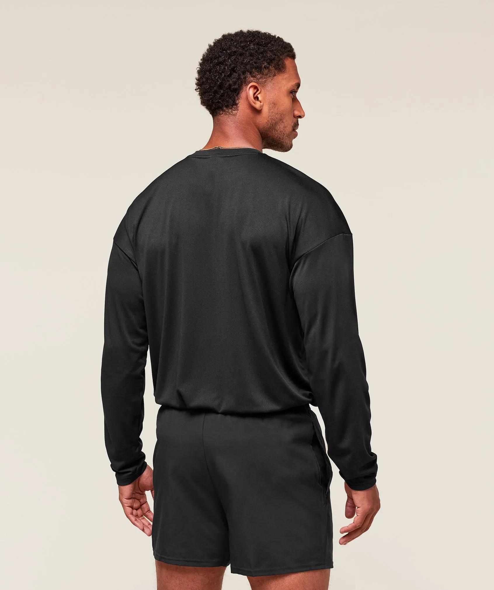 Gymshark Arrival Oversized Long Sleeve T-Shirt - Black sold by Gymshark product image thumbnail 2