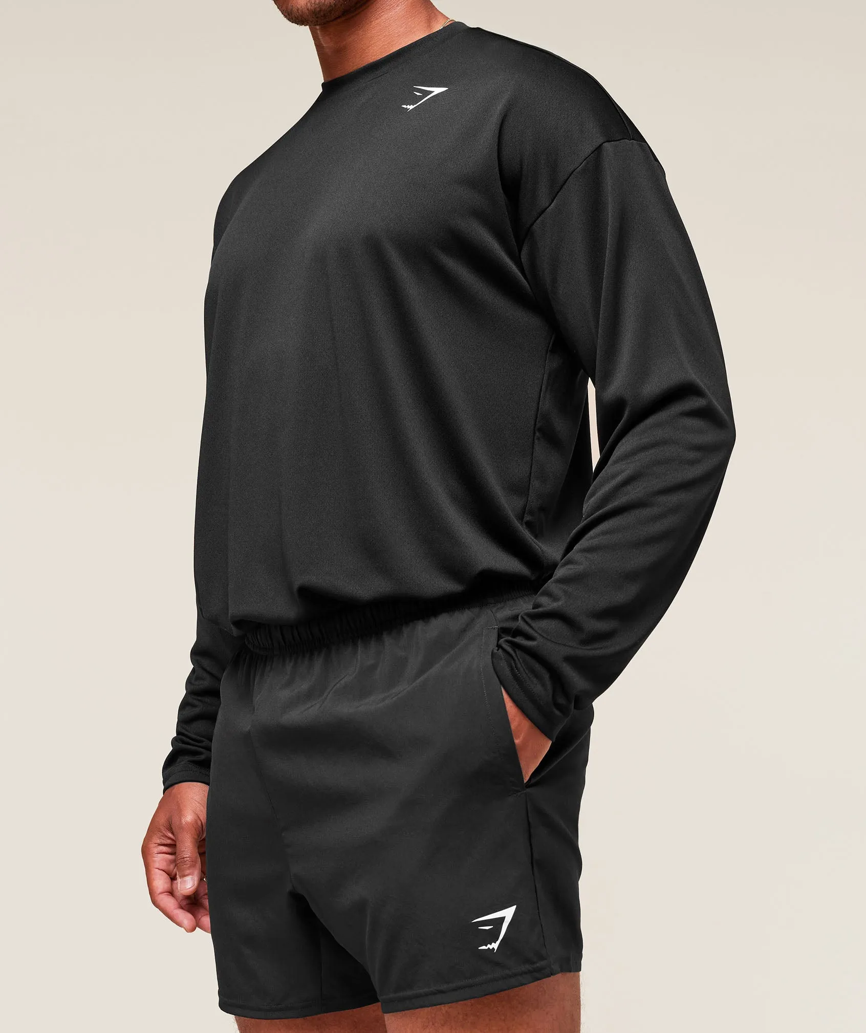Gymshark Arrival Oversized Long Sleeve T-Shirt - Black sold by Gymshark product image thumbnail 4