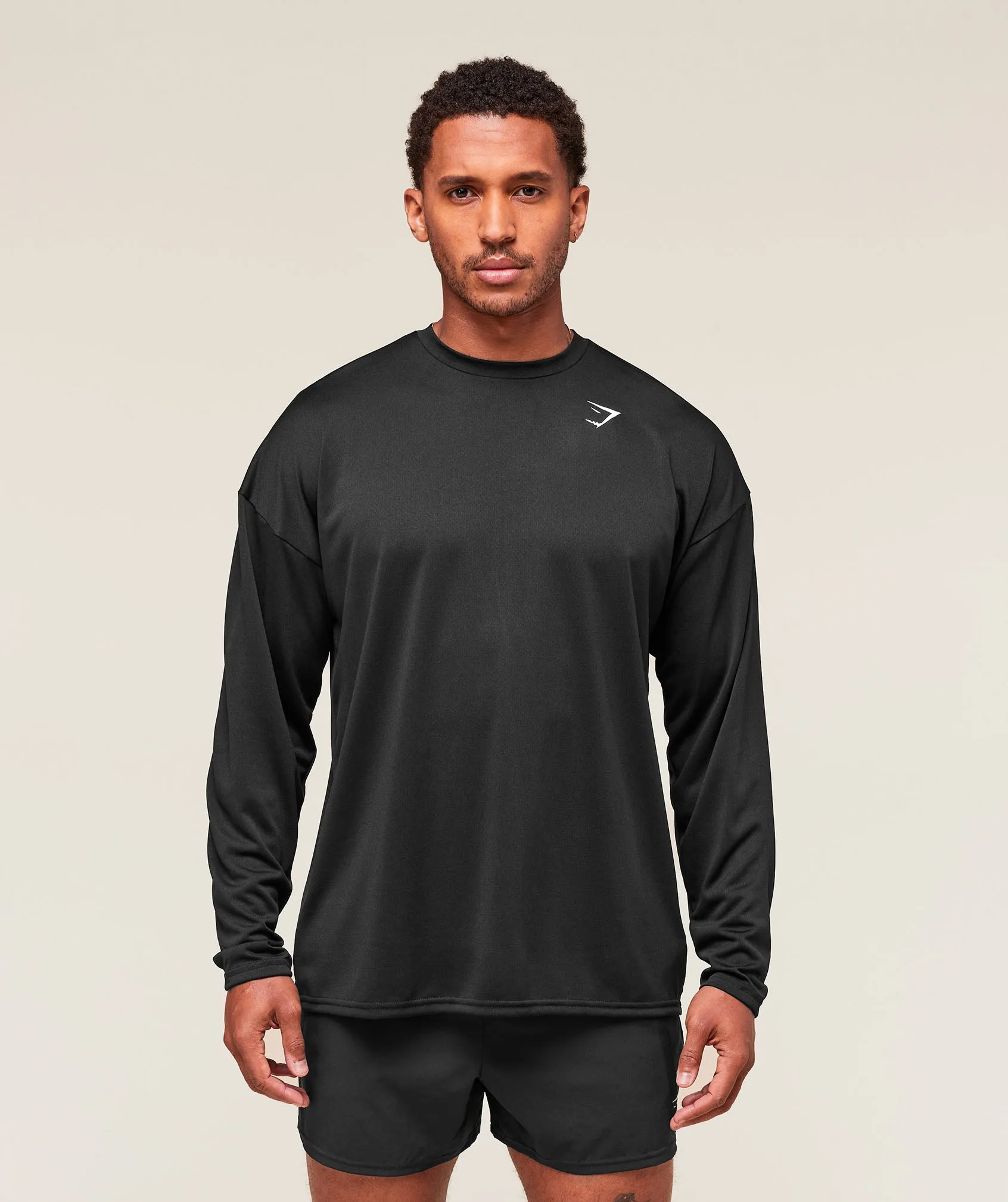 Gymshark Arrival Oversized Long Sleeve T-Shirt - Black sold by Gymshark product image thumbnail 3