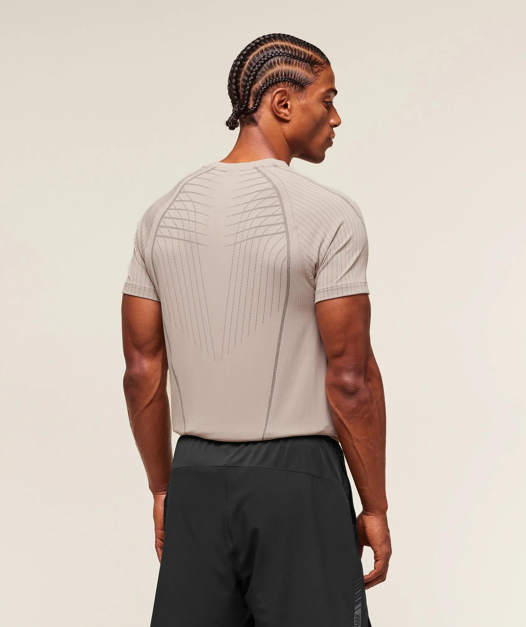 Gymshark Apex Seamless T-Shirt - Mushroom Grey/Pitch Grey sold by Gymshark product image thumbnail 2