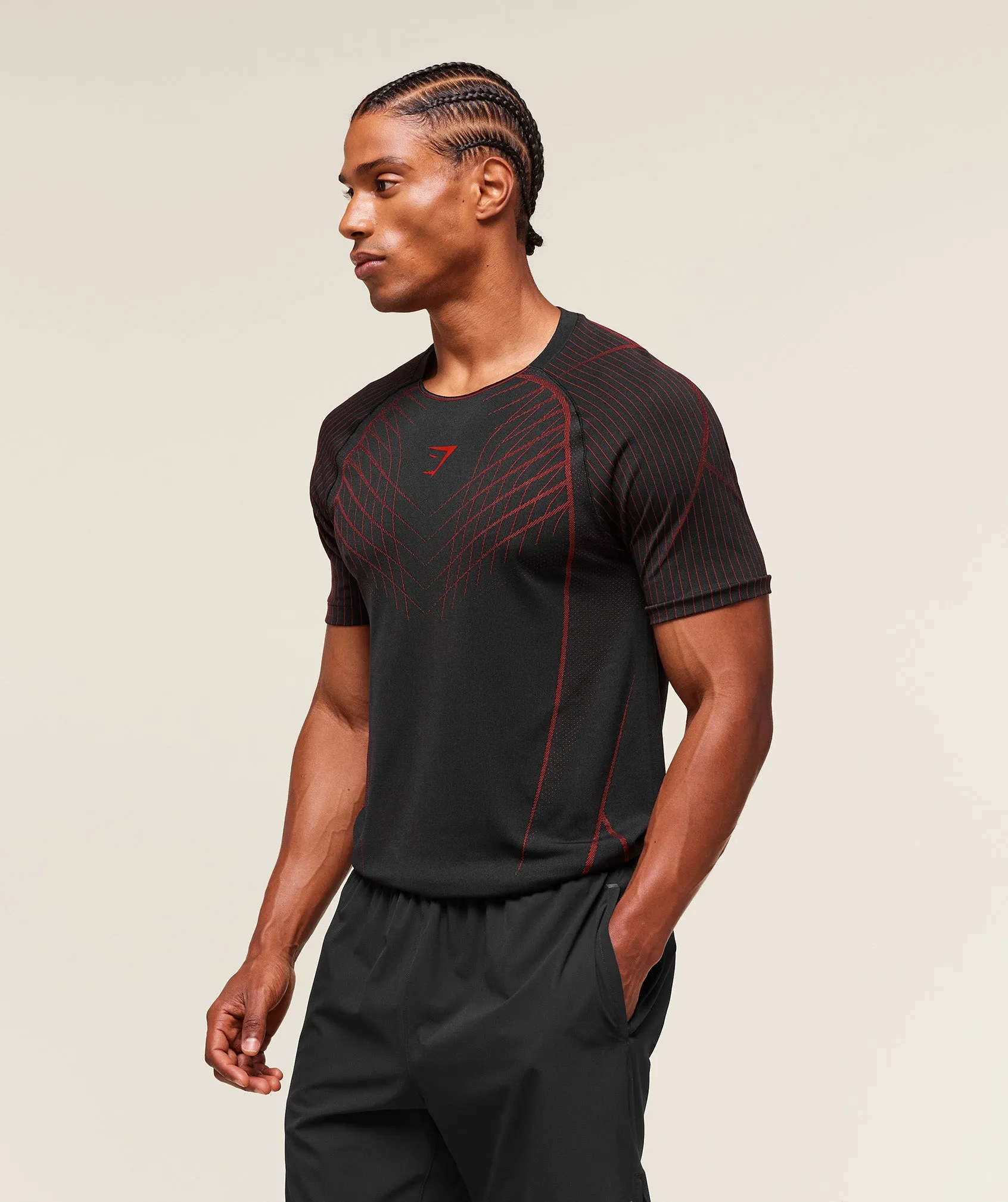 Gymshark Apex Seamless T-Shirt - Black/Carmine Red sold by Gymshark product image thumbnail 3