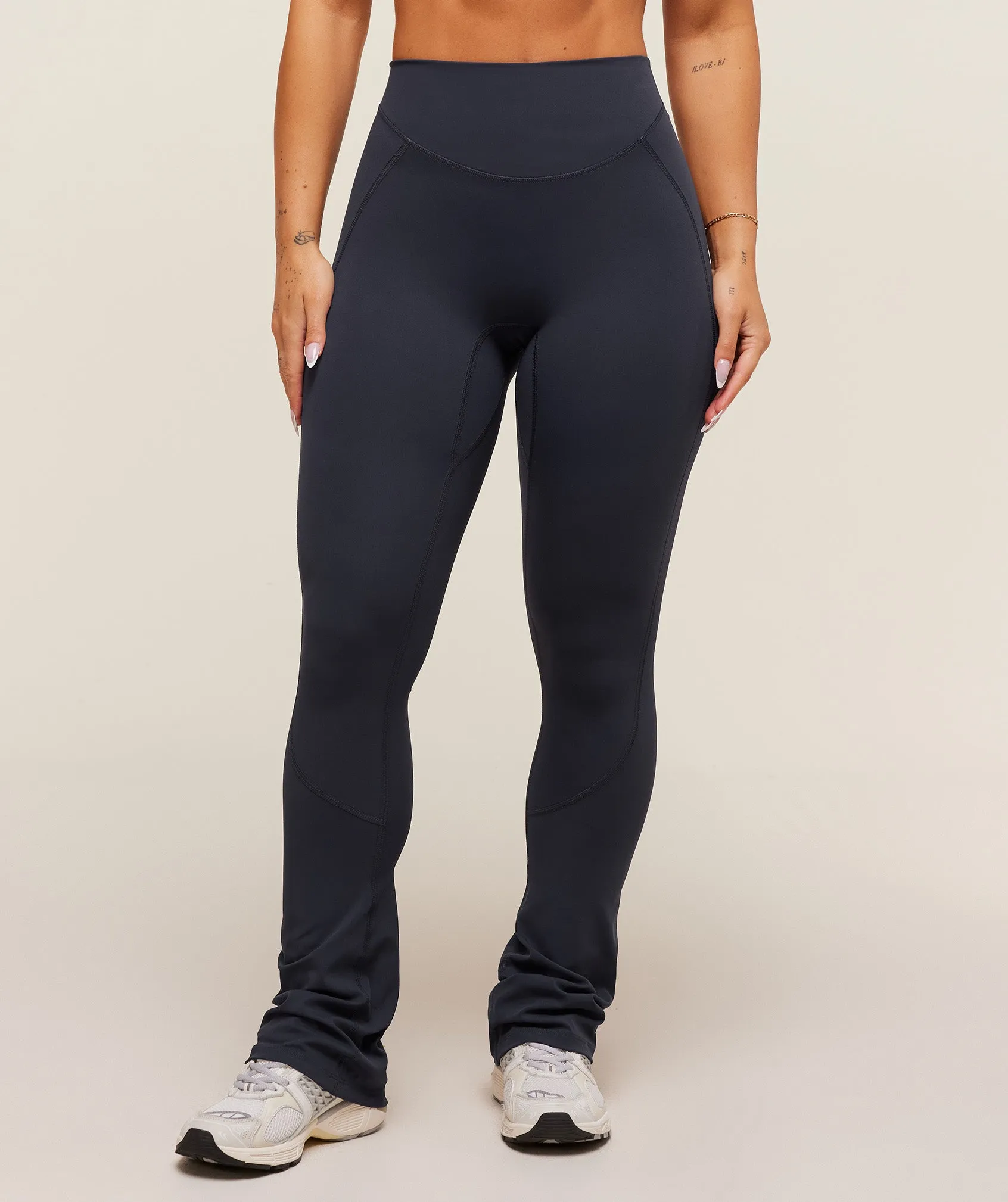 Gymshark Lifting Dipped Waistband Flared Leggings - Heavy Blue sold by Gymshark product image thumbnail 3