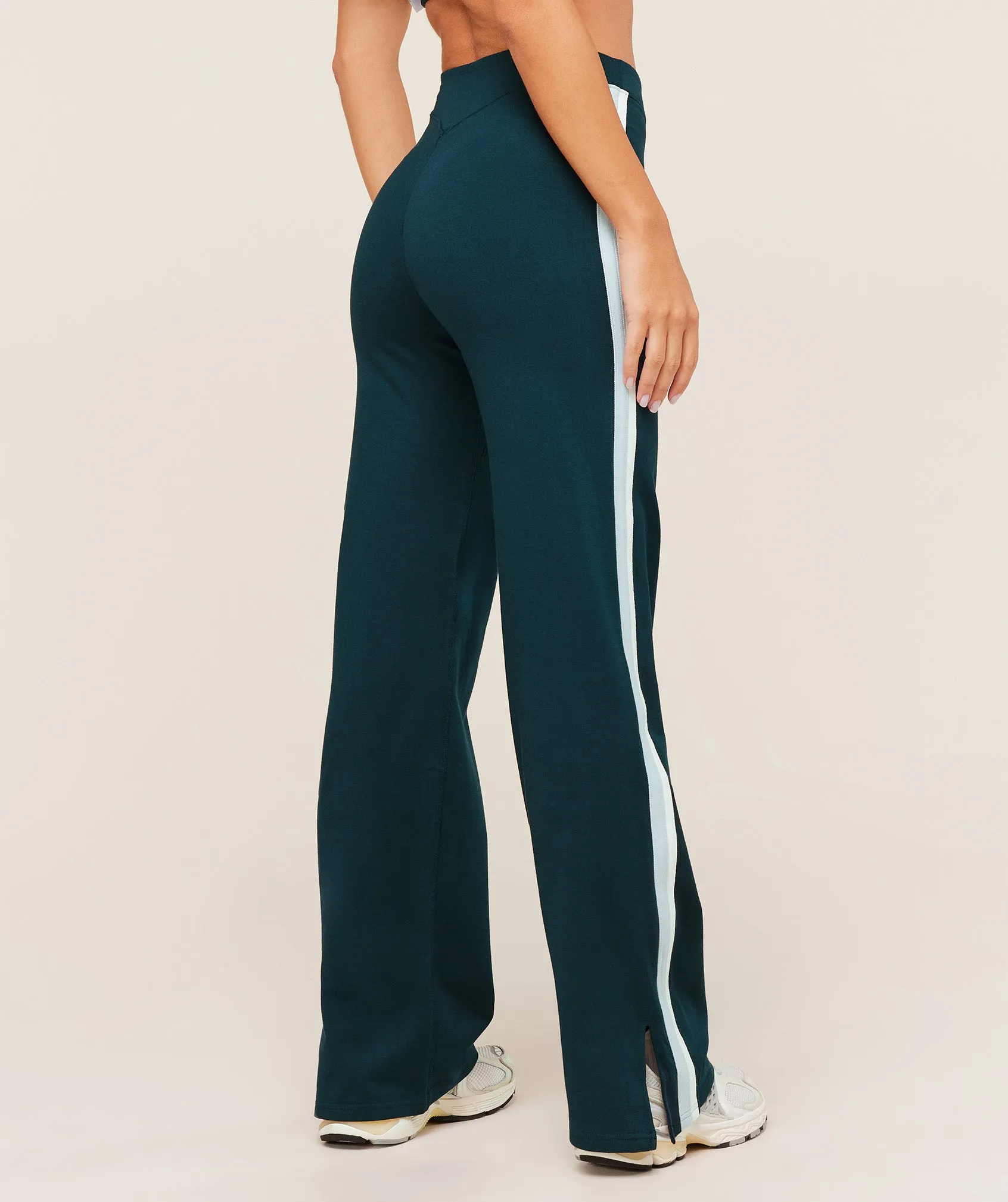Gymshark Piping Wide Leg Pant - Deep Petrol Blue/Smoke Blue/Soft White sold by Gymshark product image thumbnail 2