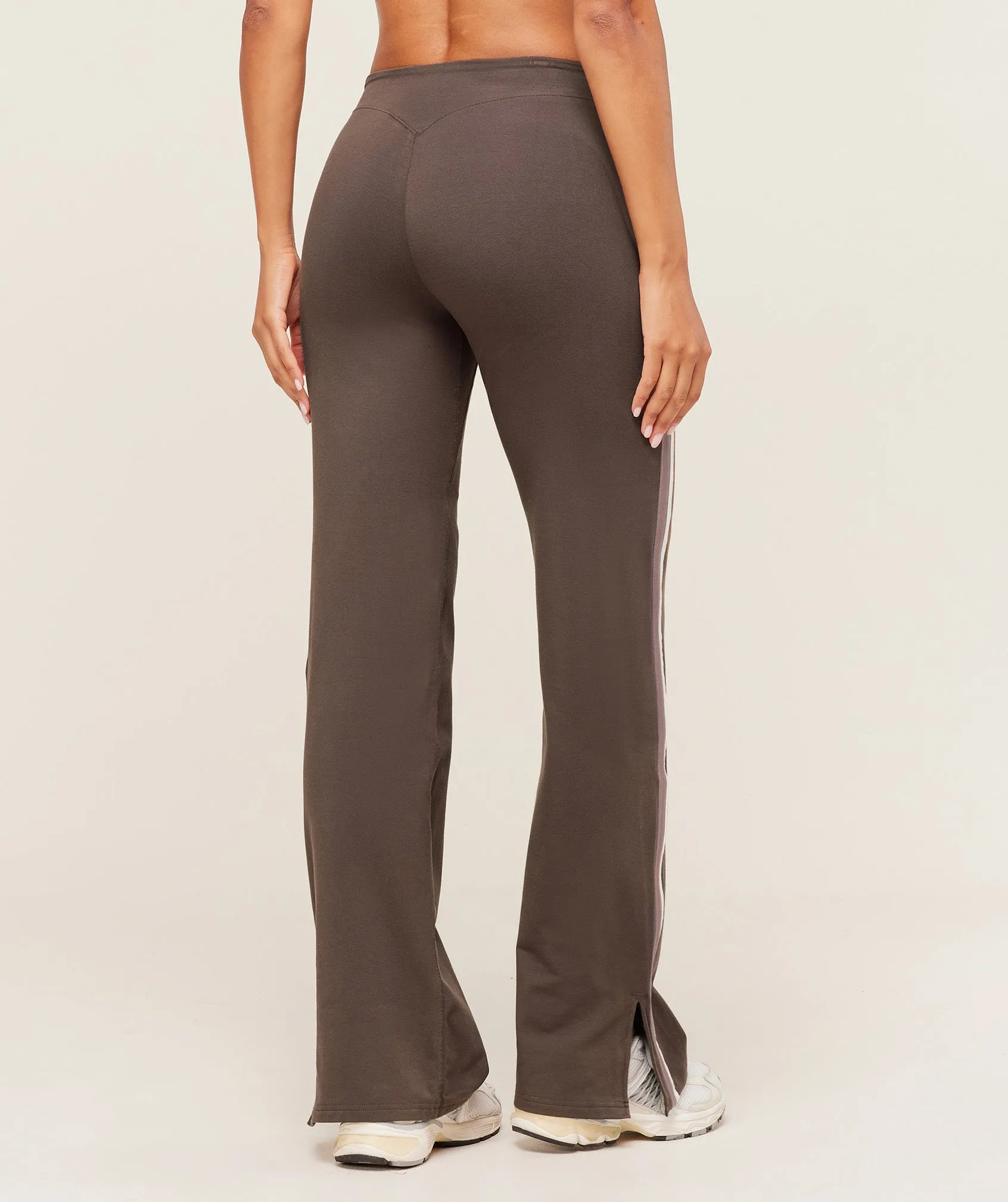 Gymshark Piping Wide Leg Pant - Walnut Brown/Chestnut Pink/Soft White sold by Gymshark product image thumbnail 2