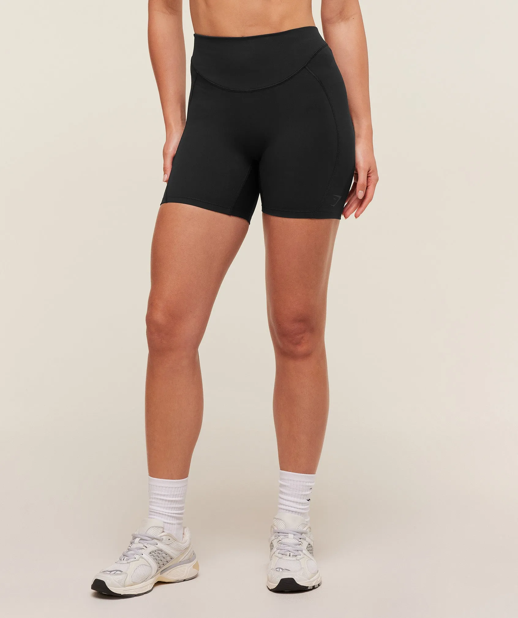 Gymshark Lifting Dipped Waistband Short - Black sold by Gymshark product image thumbnail 3