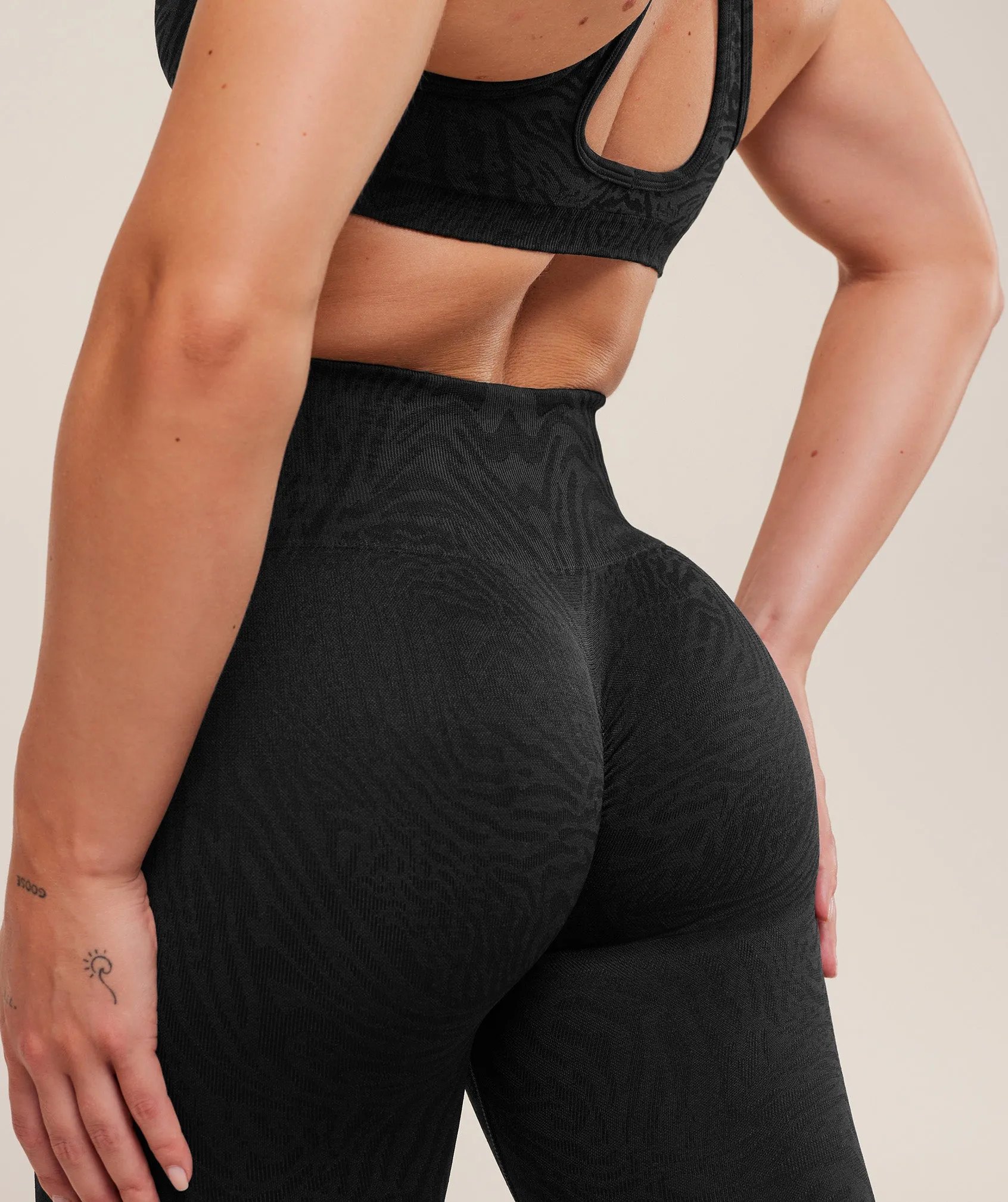 Gymshark Adapt Animal Seamless Leggings - Black/Asphalt Grey sold by Gymshark product image thumbnail 5