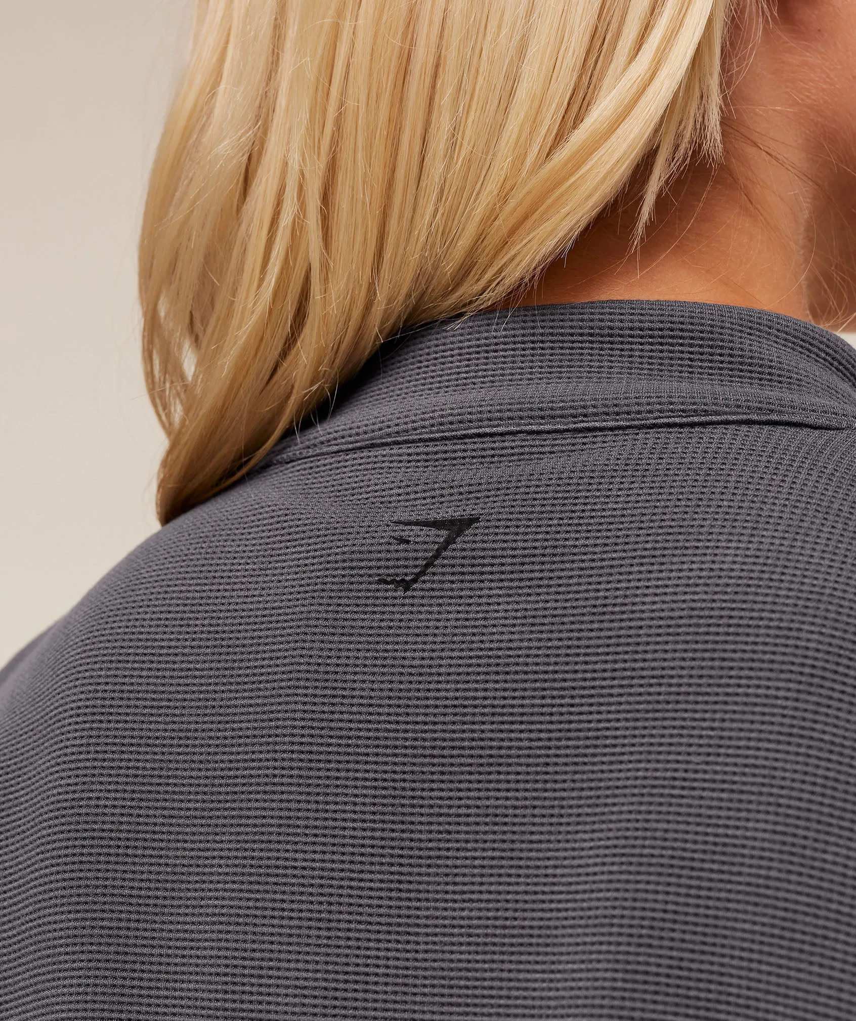 Gymshark Waffle Midi Zip Up Jacket - Onyx Grey sold by Gymshark product image thumbnail 4