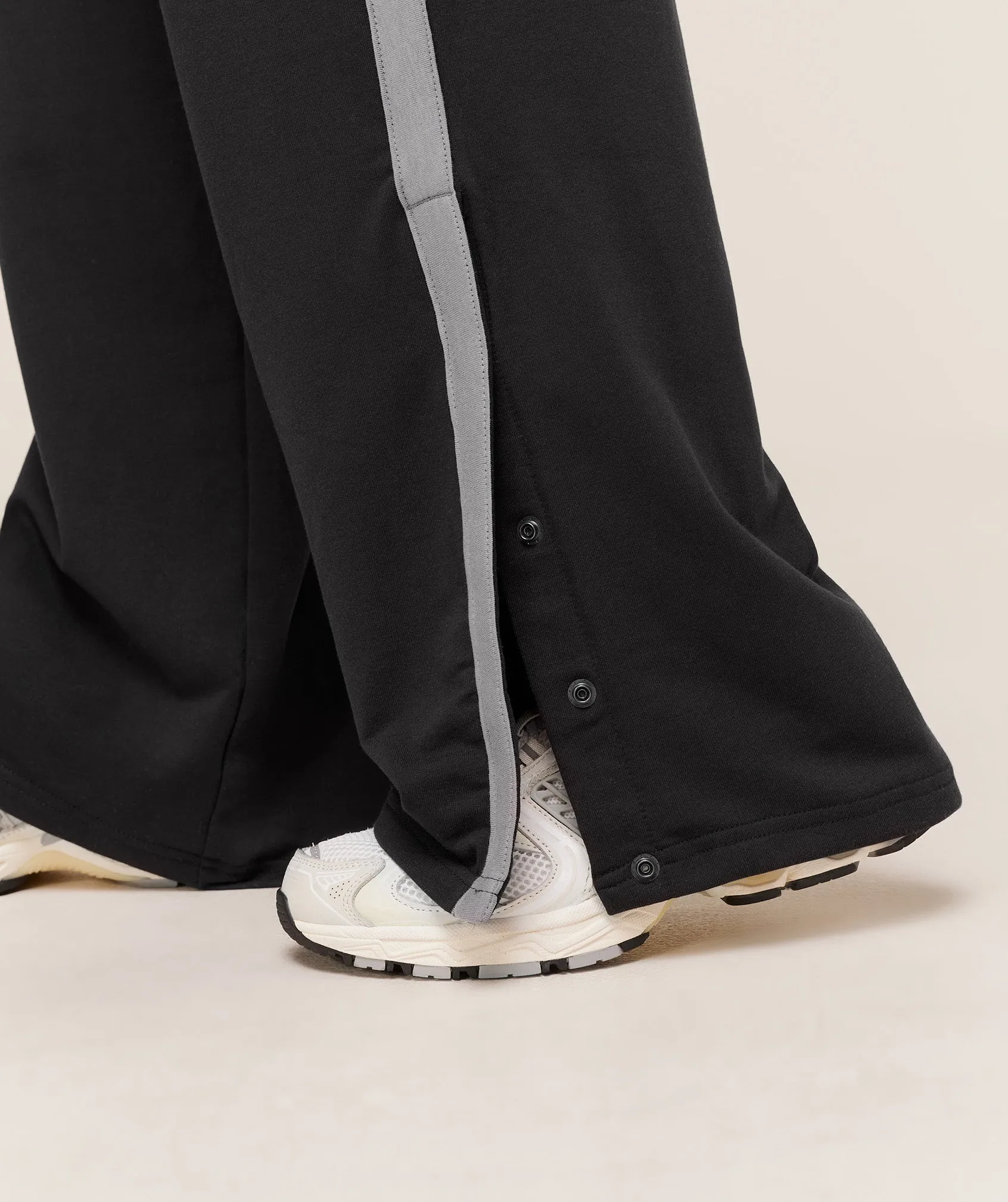 Gymshark Retro Stripe Snap Pants - Black/Medium Grey sold by Gymshark product image thumbnail 5