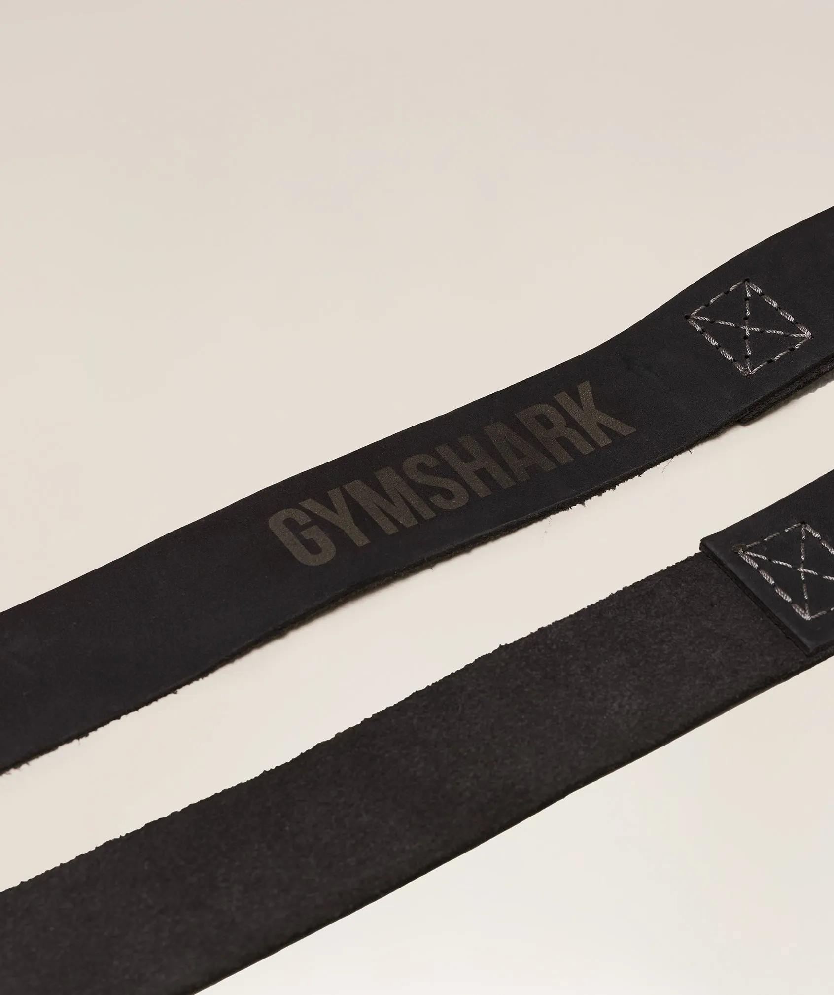 Gymshark Leather Lifting Straps - Asphalt Grey sold by Gymshark product image thumbnail 4