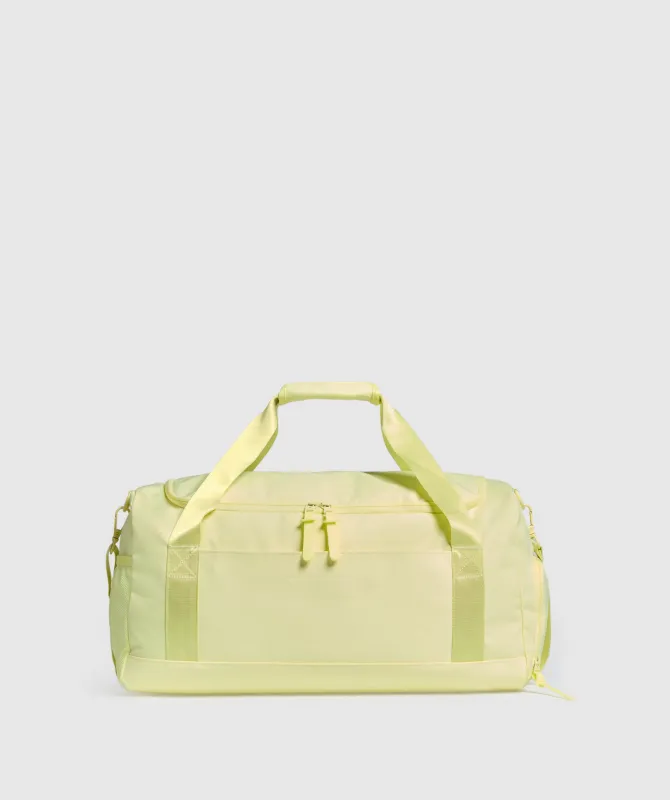 Gymshark Everyday Holdall Small - Refresh Yellow sold by Gymshark