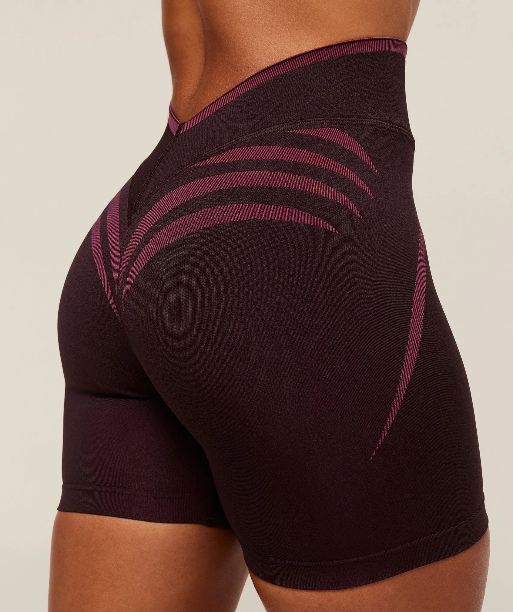 Gymshark Apex Lift Seamless Short - Cherry Purple/Build Pink sold by Gymshark product image thumbnail 5