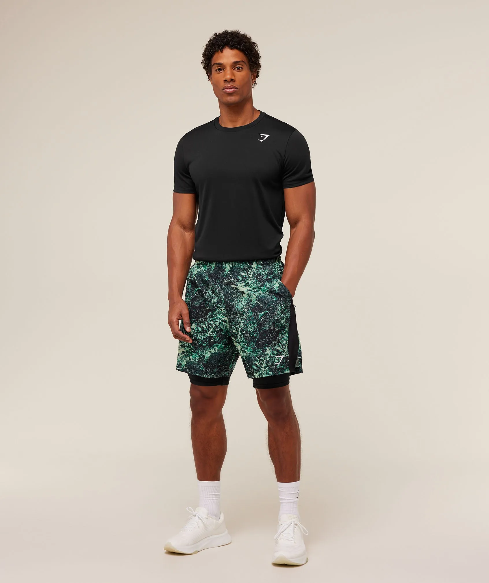 Gymshark Sport 7" 2 in 1 Shorts - Active Green/Black sold by Gymshark product image thumbnail 4